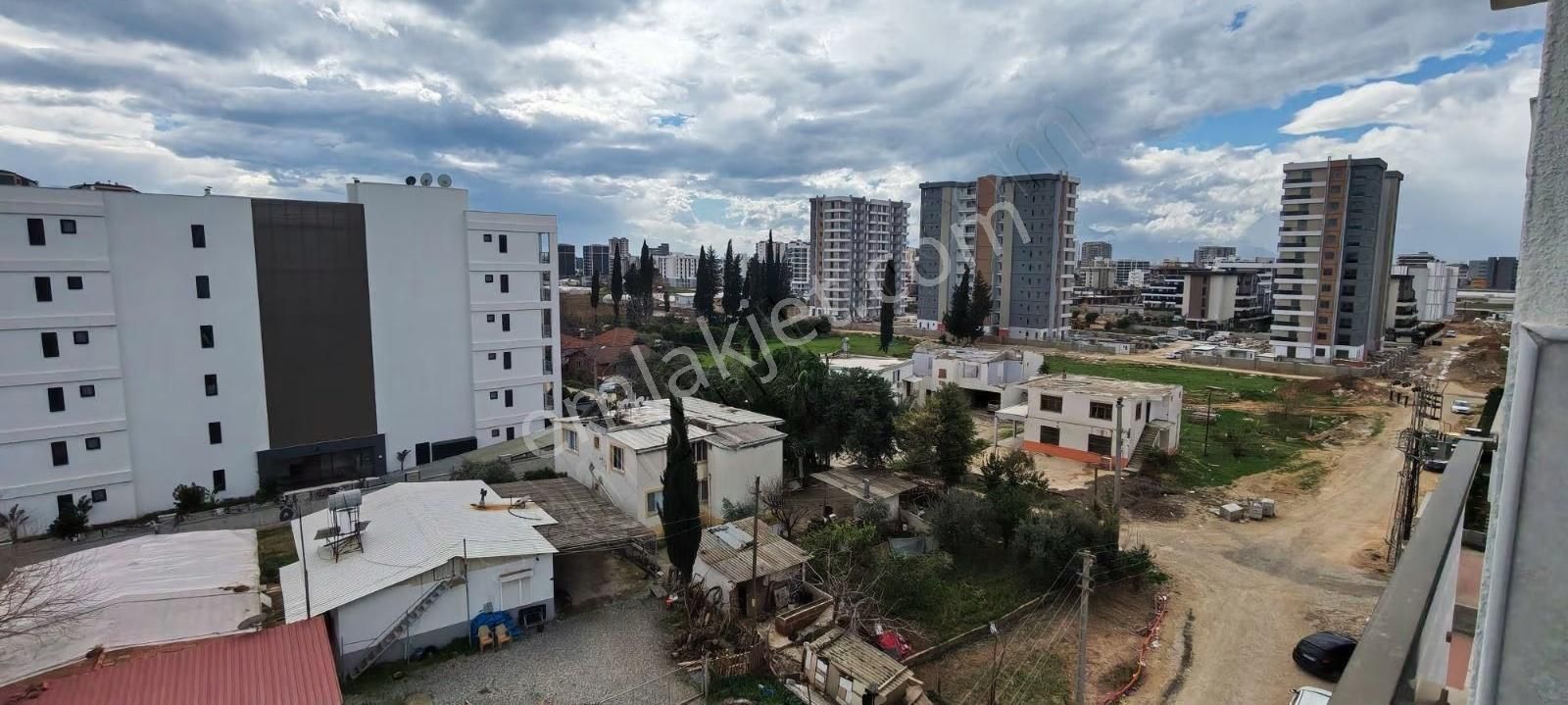 Altintas Gd Cephe Havuzlu Sitede Iskanli 2+1 Yatirimlik 4350000 - Görsel 14