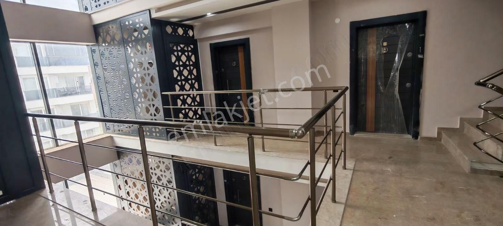 Altintas Gd Cephe Havuzlu Sitede Iskanli 2+1 Yatirimlik 4350000 - Görsel 31
