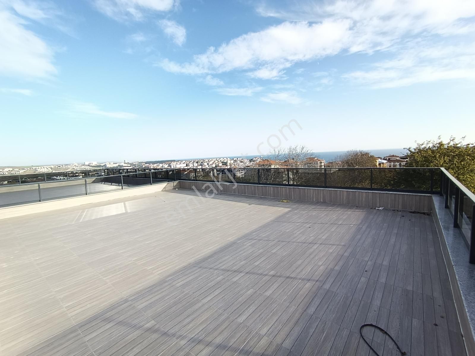 Atatürk Mah. Full Deniz Manzaralı Satılık Sıfır 250 M2 Lüx Villa - Görsel 9