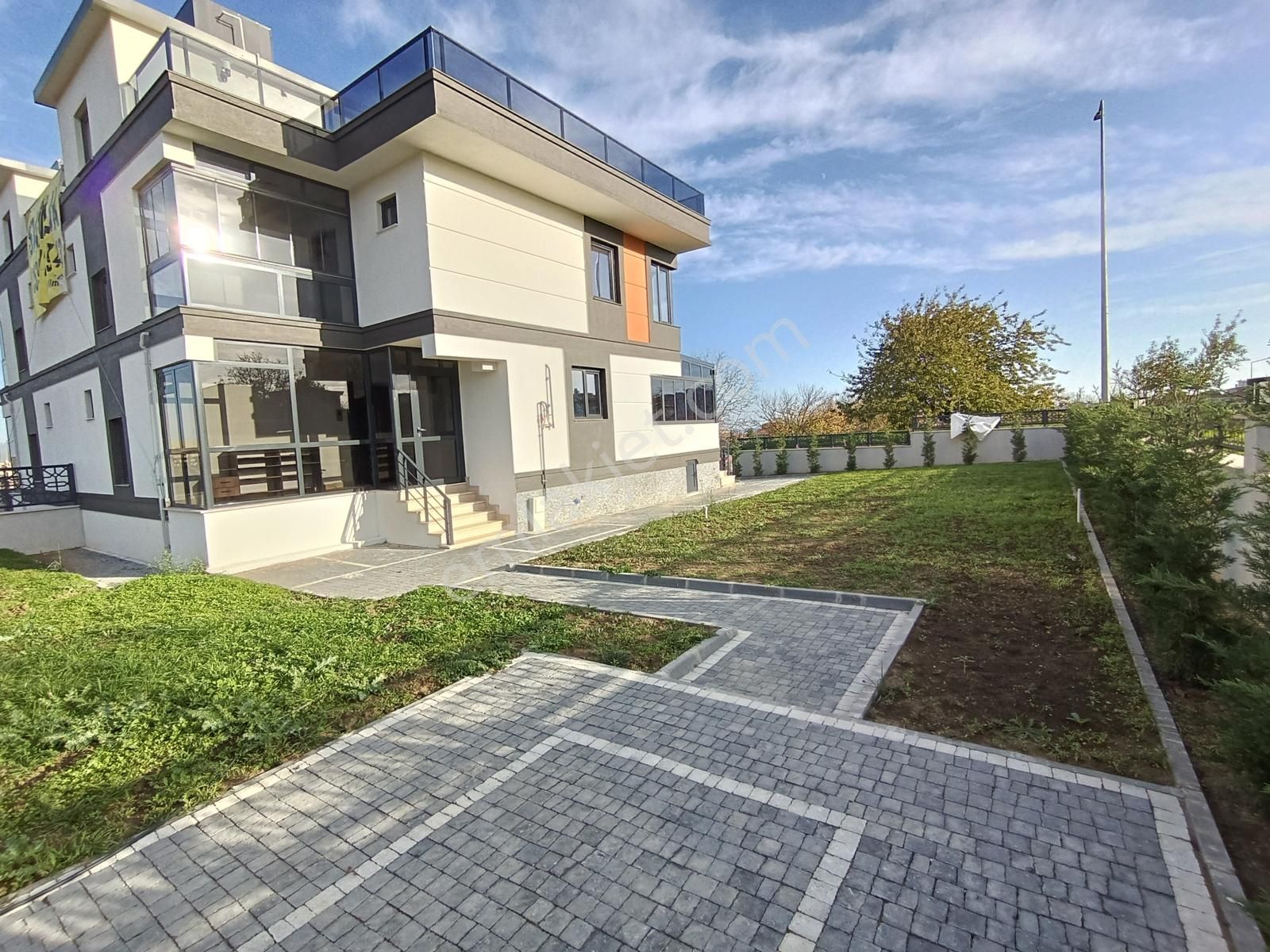 Atatürk Mah. Full Deniz Manzaralı Satılık Sıfır 250 M2 Lüx Villa - Görsel 25