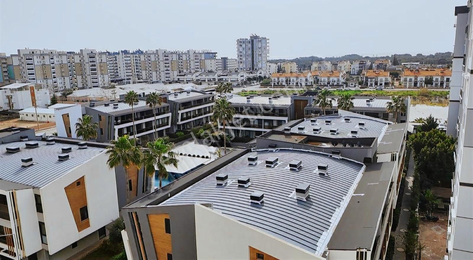 Güzeloba Altın Kanatlar Okulu Arkası Sitede Katta 3+1asansorlu - Görsel 22