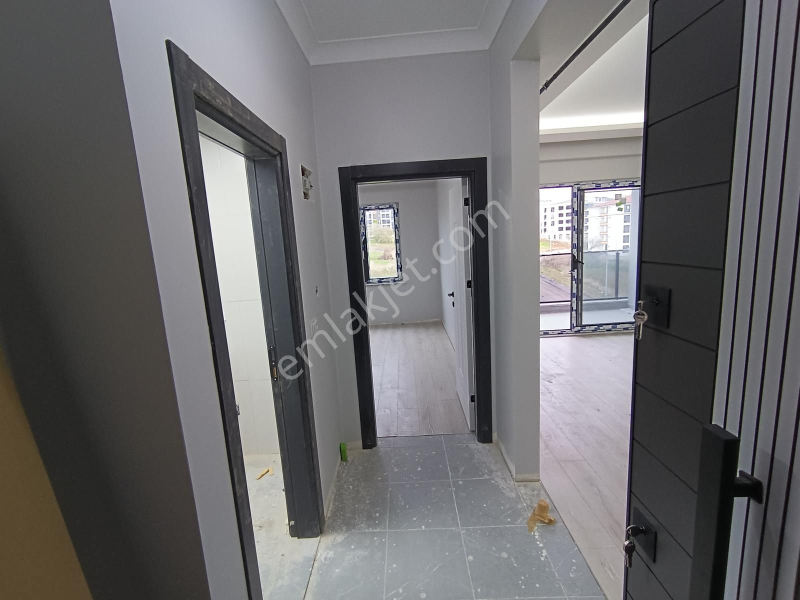 Atatürk Mahallesi Site İçerisinde Satılık Sıfır 1+1 - Görsel 15