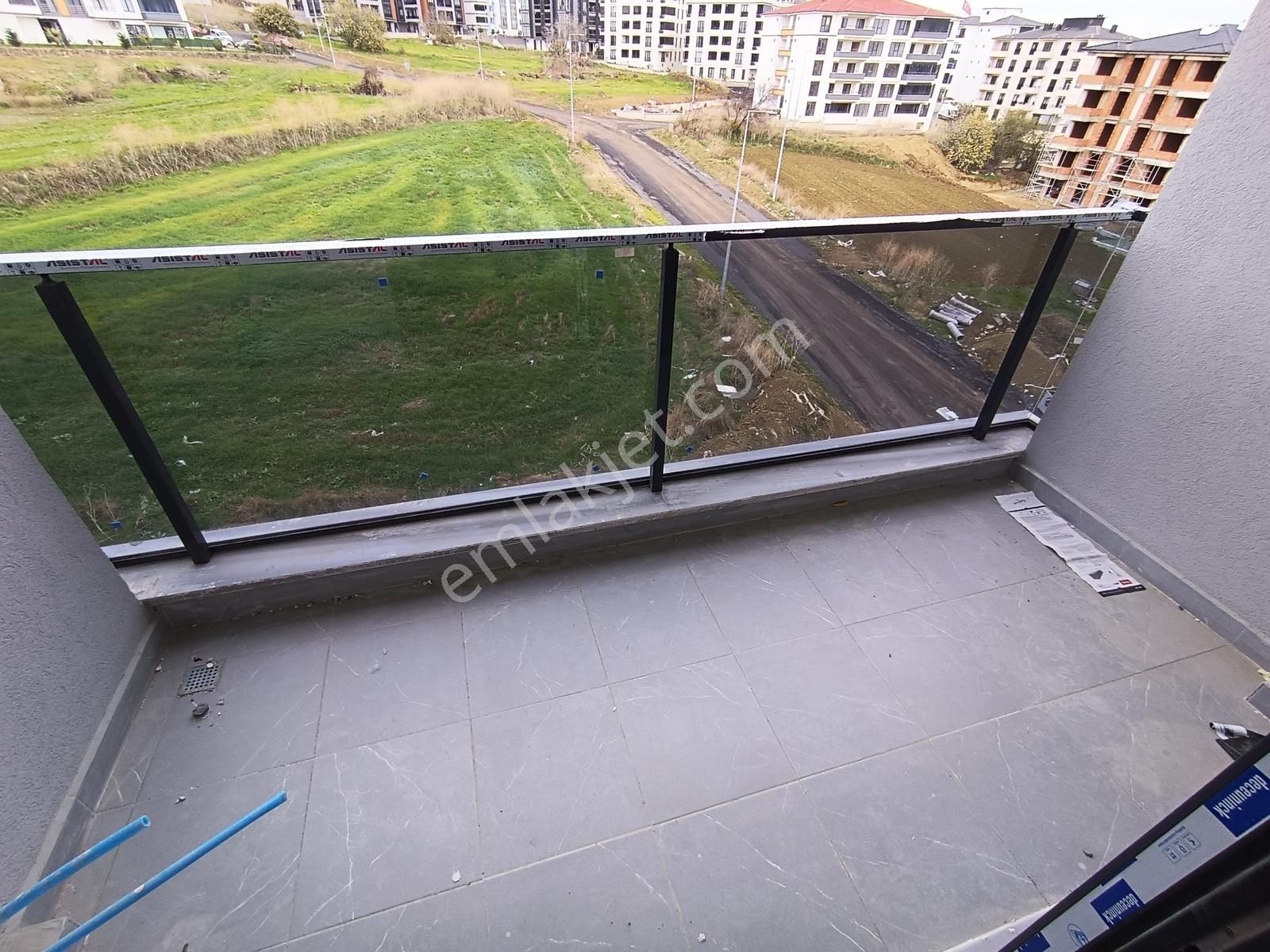 Atatürk Mahallesi Site İçerisinde Satılık Sıfır 1+1 - Görsel 2