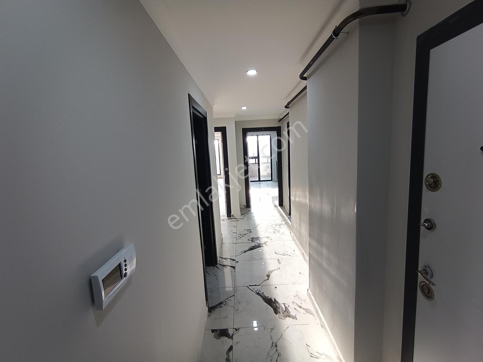 Çınarlı Mah Satılık İskanlı K. Otoparklı Sıfır 5+1 Dubleks Daire - Görsel 21