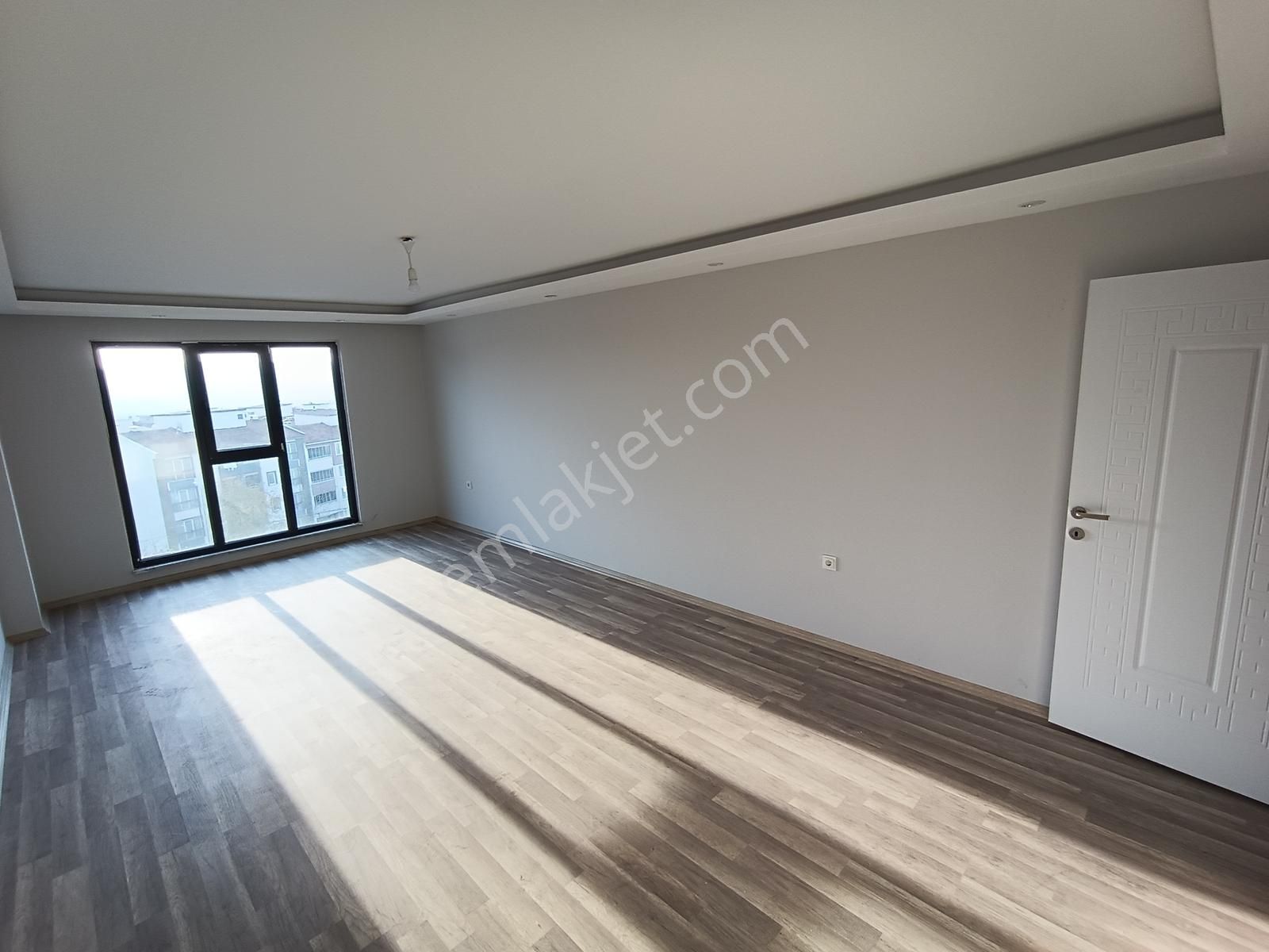 Çınarlı Mah Satılık İskanlı K. Otoparklı Sıfır 5+1 Dubleks Daire - Görsel 24