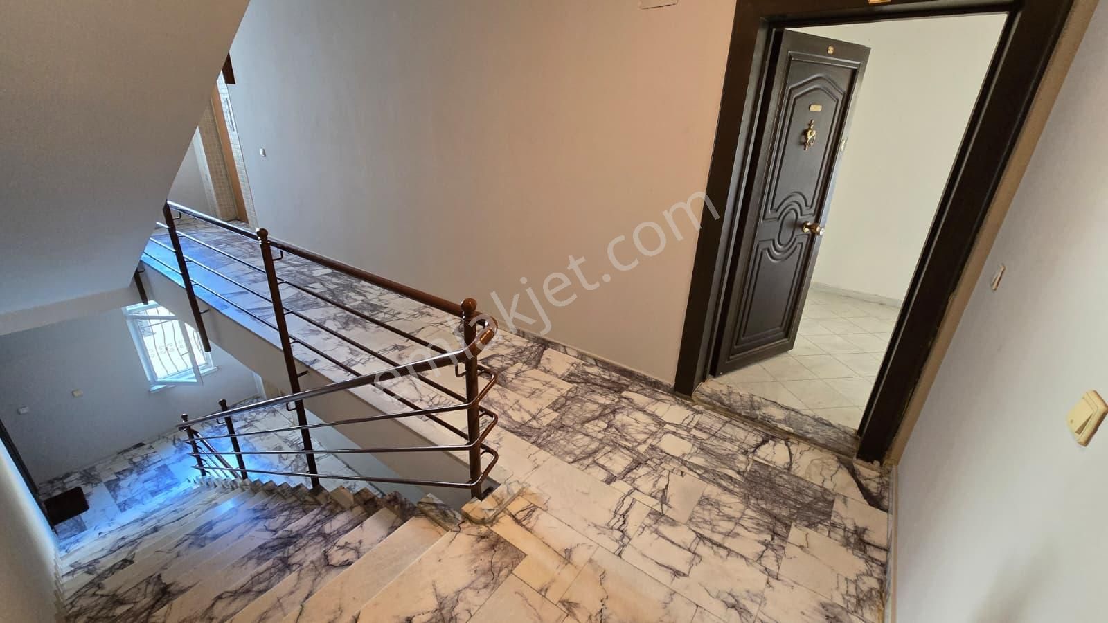 Alanya Merkezde Hacet Mahallesi Kiralık 3+1 Geniş Daire - Görsel 7