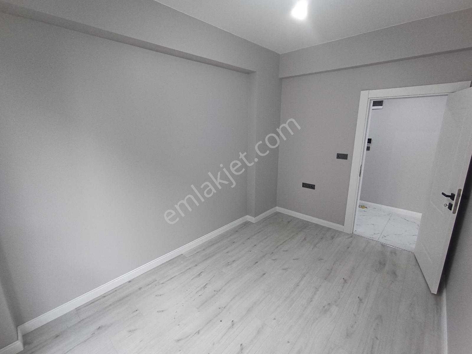 Atatürk Mahallesi Okullara Yakın Satılık Sıfır 2+1 - Görsel 13