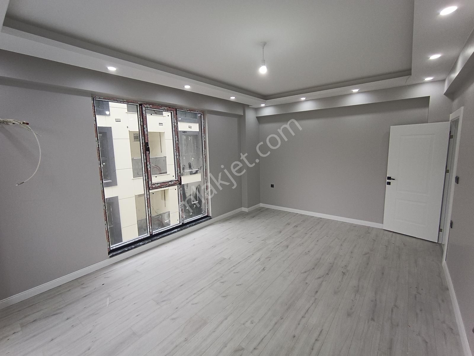 Atatürk Mahallesi Okullara Yakın Satılık Sıfır 2+1 - Görsel 8