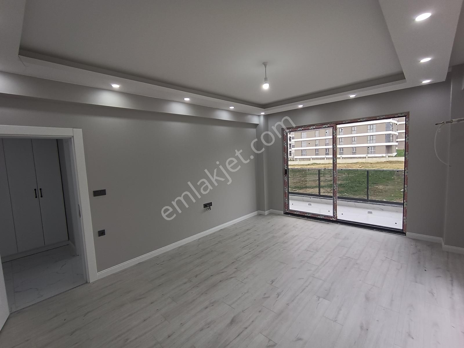 Atatürk Mahallesi Okullara Yakın Satılık Sıfır 2+1 - Görsel 15