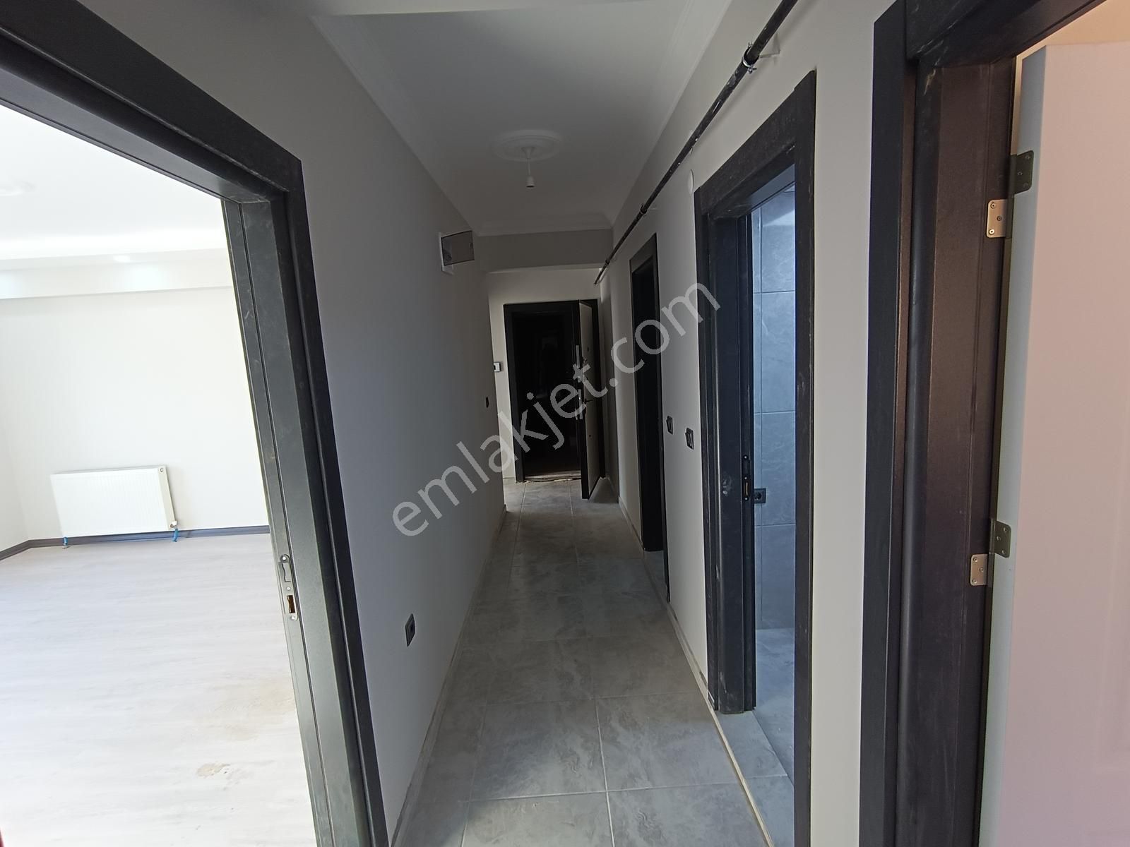 Acil Satılık Çınarlı Mah K Otoparklı Deniz Manzaralı Sıfır 2+1 - Görsel 19