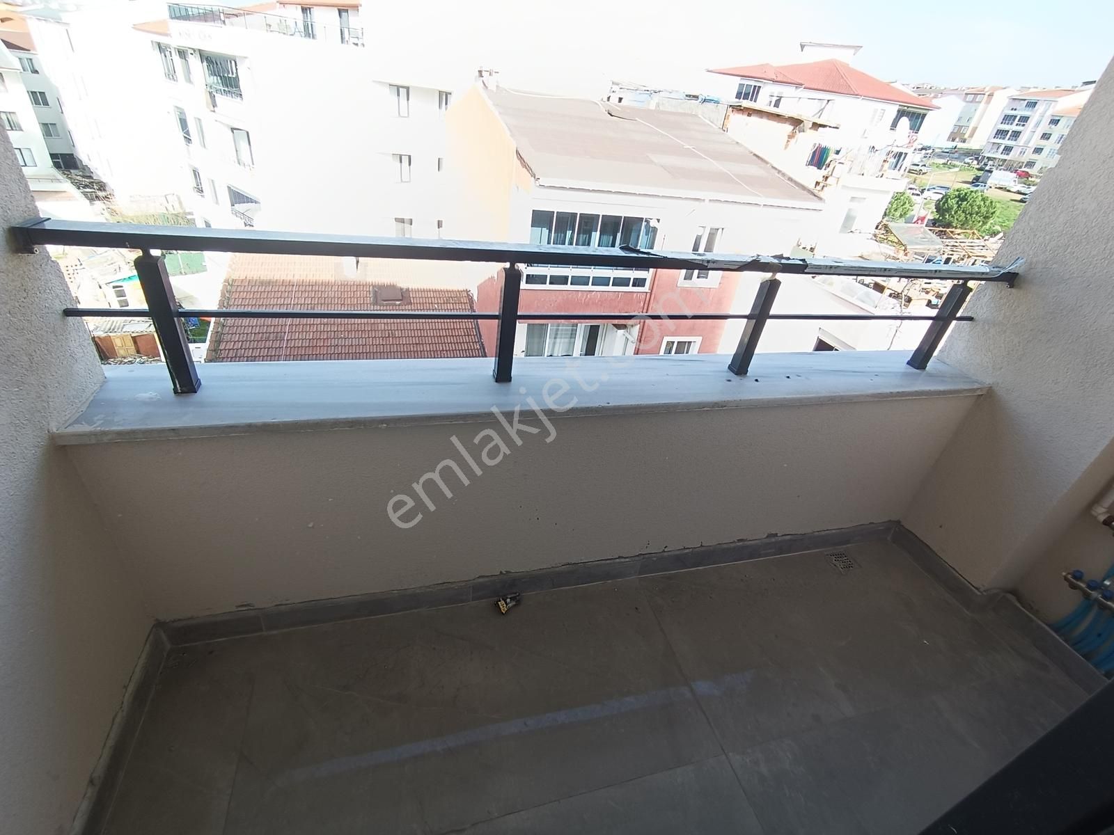 Çınarlı Mah. Cadde Üzerinde Satılık Sıfır 3+1 - Görsel 25