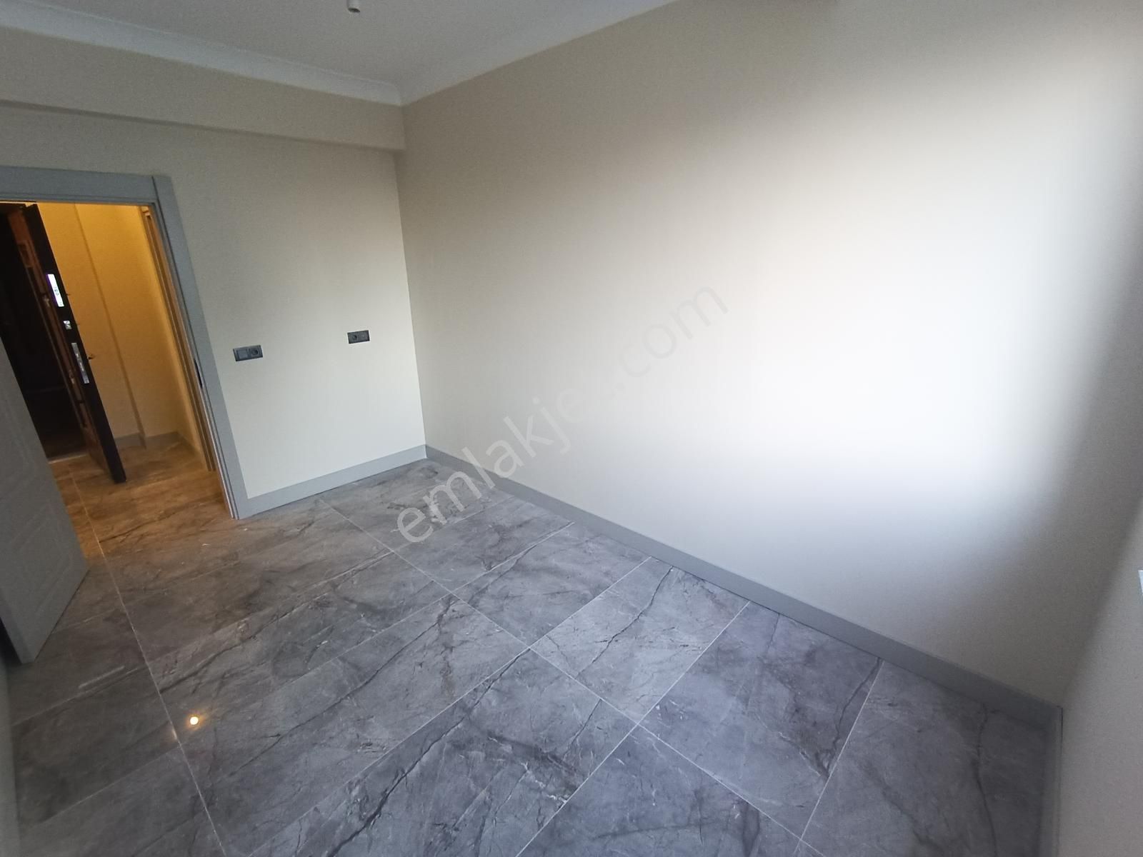 Atatürk Mah Satılık Sıfır İçi Özel Yapılı Önü Kapanmayacak 3+1 - Görsel 29