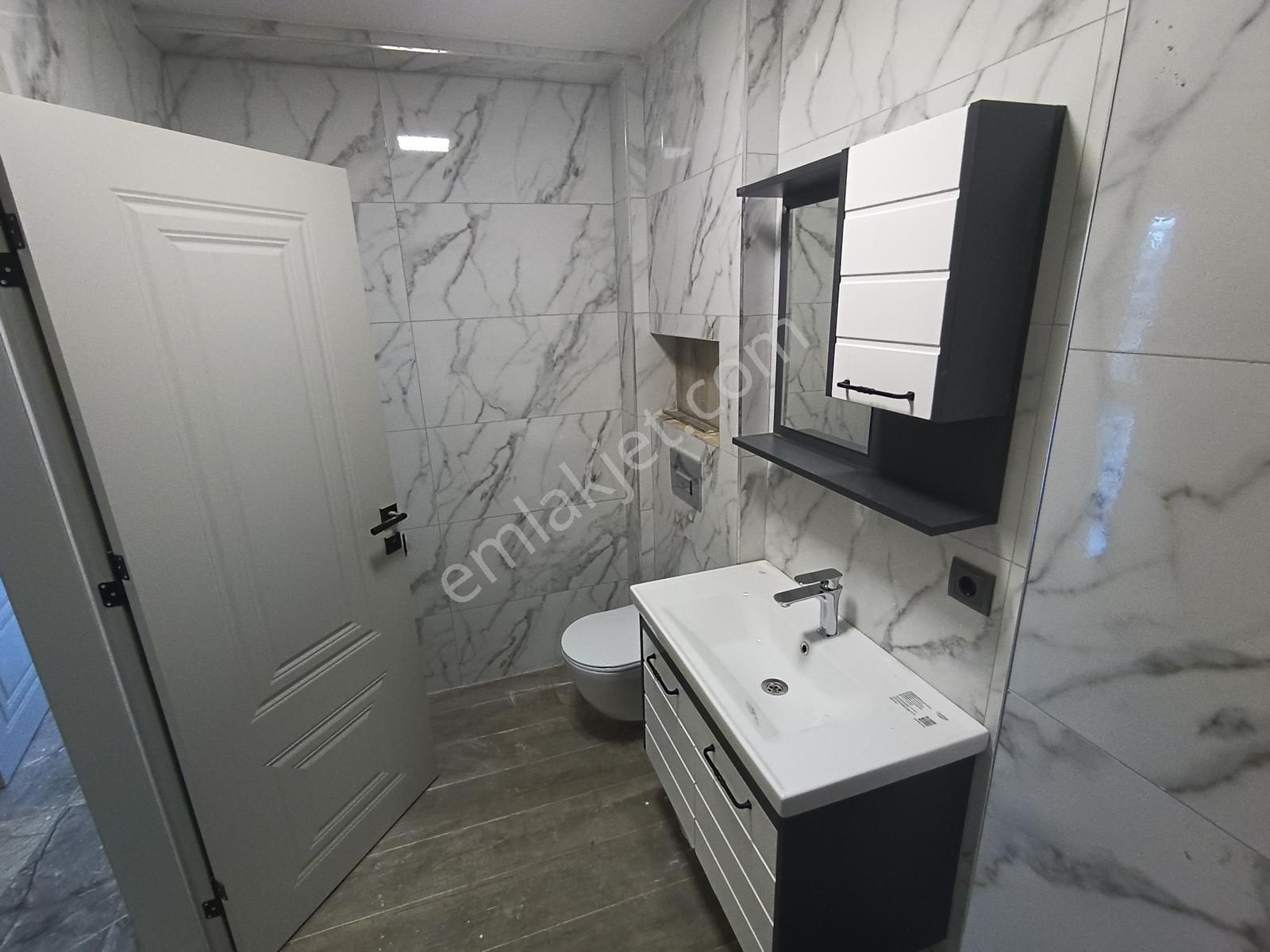 Atatürk Mah Satılık Sıfır İçi Özel Yapılı Önü Kapanmayacak 3+1 - Görsel 27