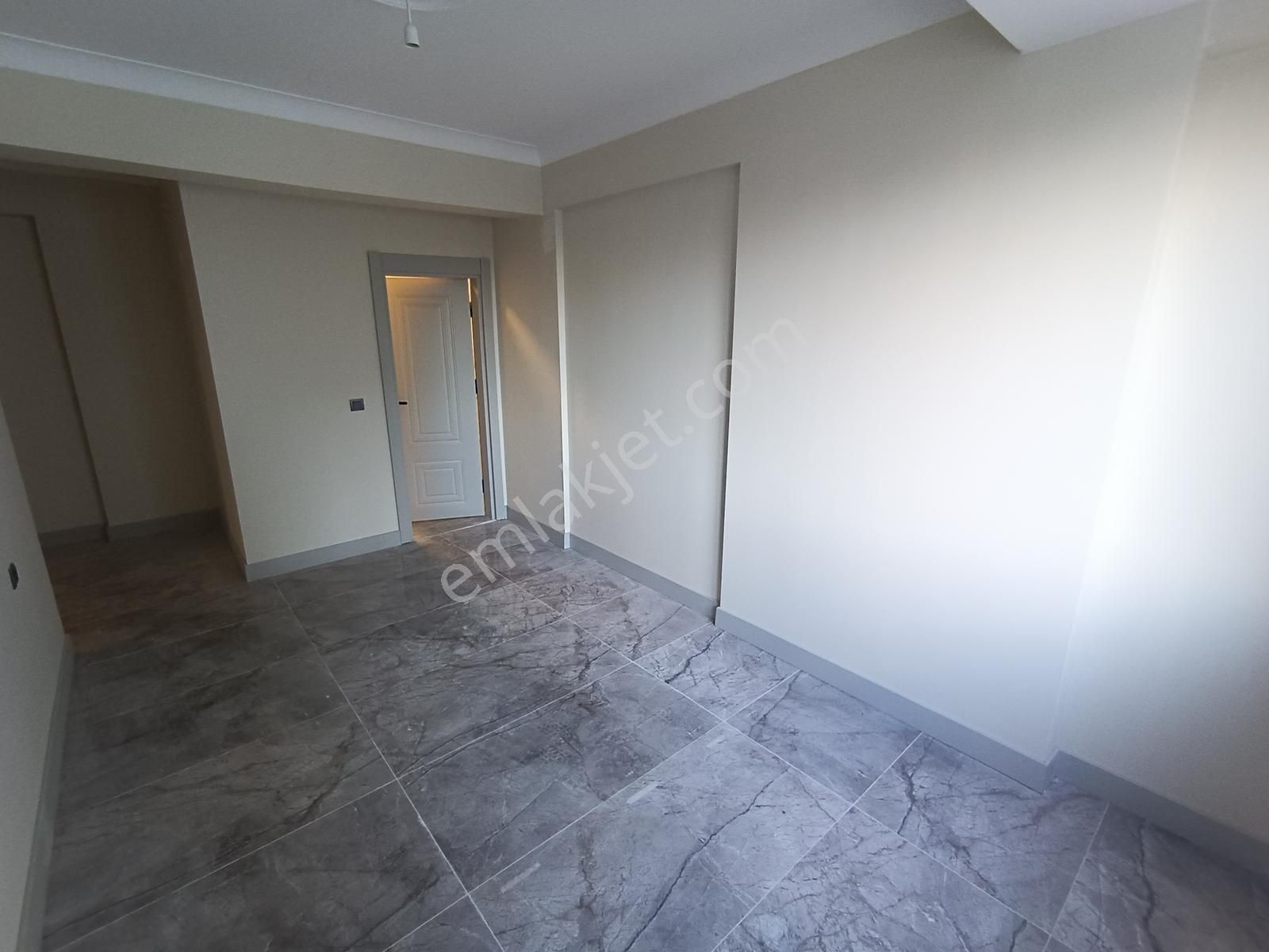 Atatürk Mah Satılık Sıfır İçi Özel Yapılı Önü Kapanmayacak 3+1 - Görsel 14