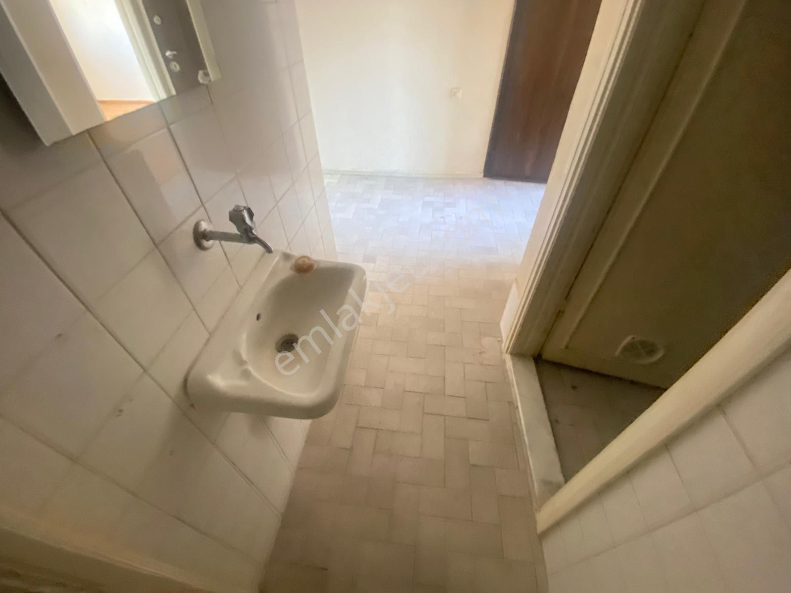 Acill Buca Çamlık Mah.de Uçanyol Yanı 2+1 110m2 Ayrı Mutfak Arakat Geniş Satılık Daire - Görsel 27