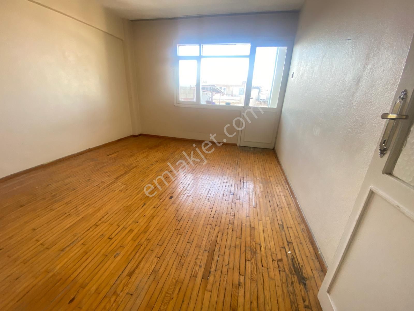 Acill Buca Çamlık Mah.de Uçanyol Yanı 2+1 110m2 Ayrı Mutfak Arakat Geniş Satılık Daire - Görsel 9