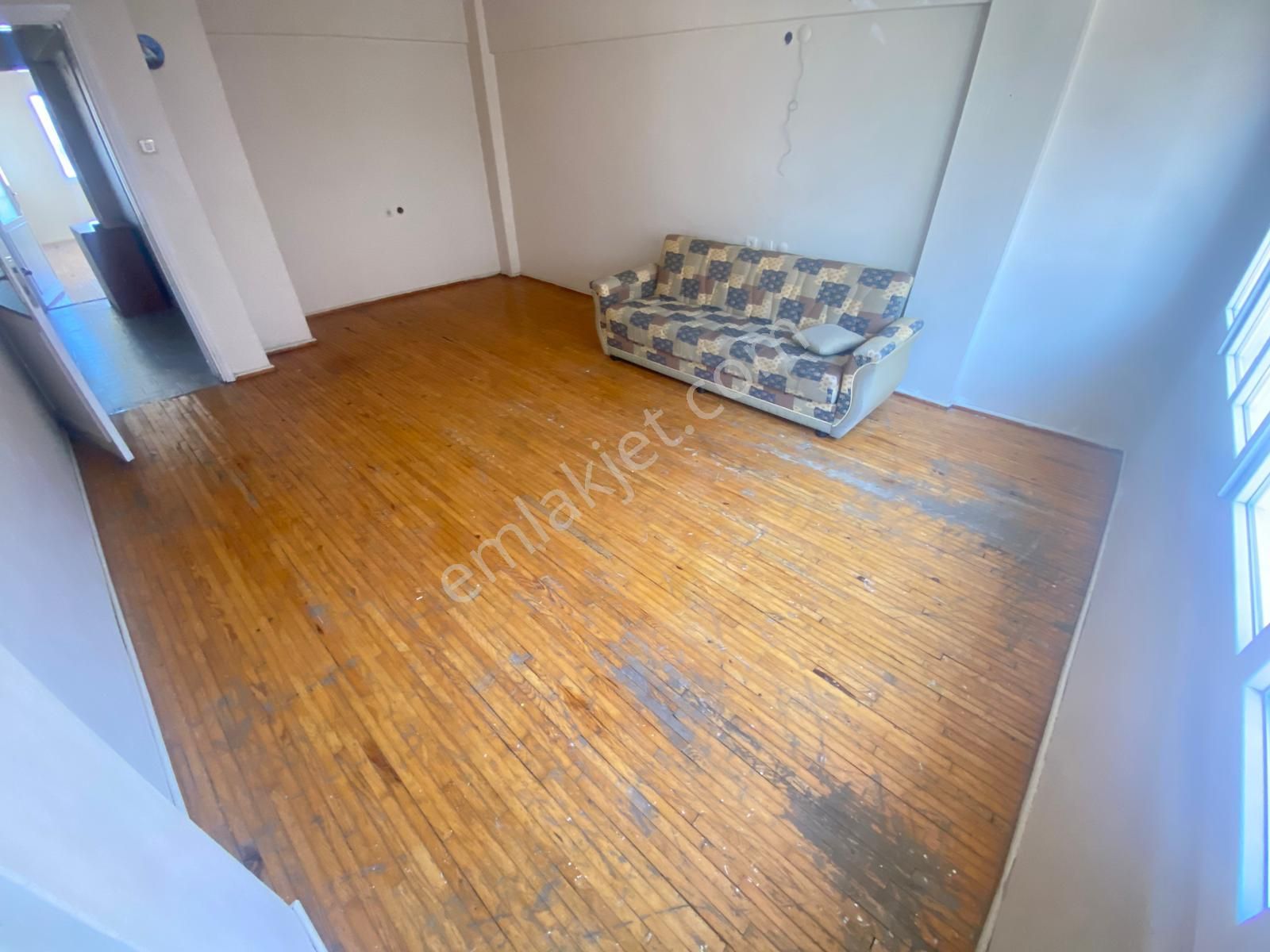 Acill Buca Çamlık Mah.de Uçanyol Yanı 2+1 110m2 Ayrı Mutfak Arakat Geniş Satılık Daire - Görsel 2