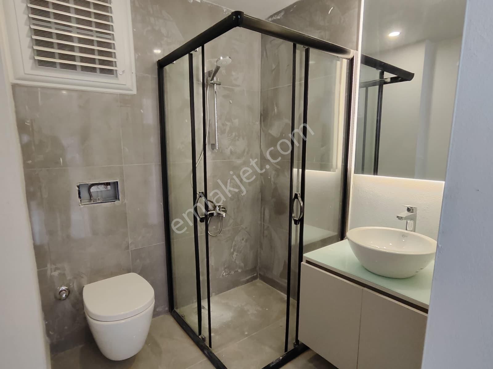 Thordan Ayaşın Kalbinde İskanlı Oturuma Hazır Sıfır 1+1 Daireler - Görsel 11