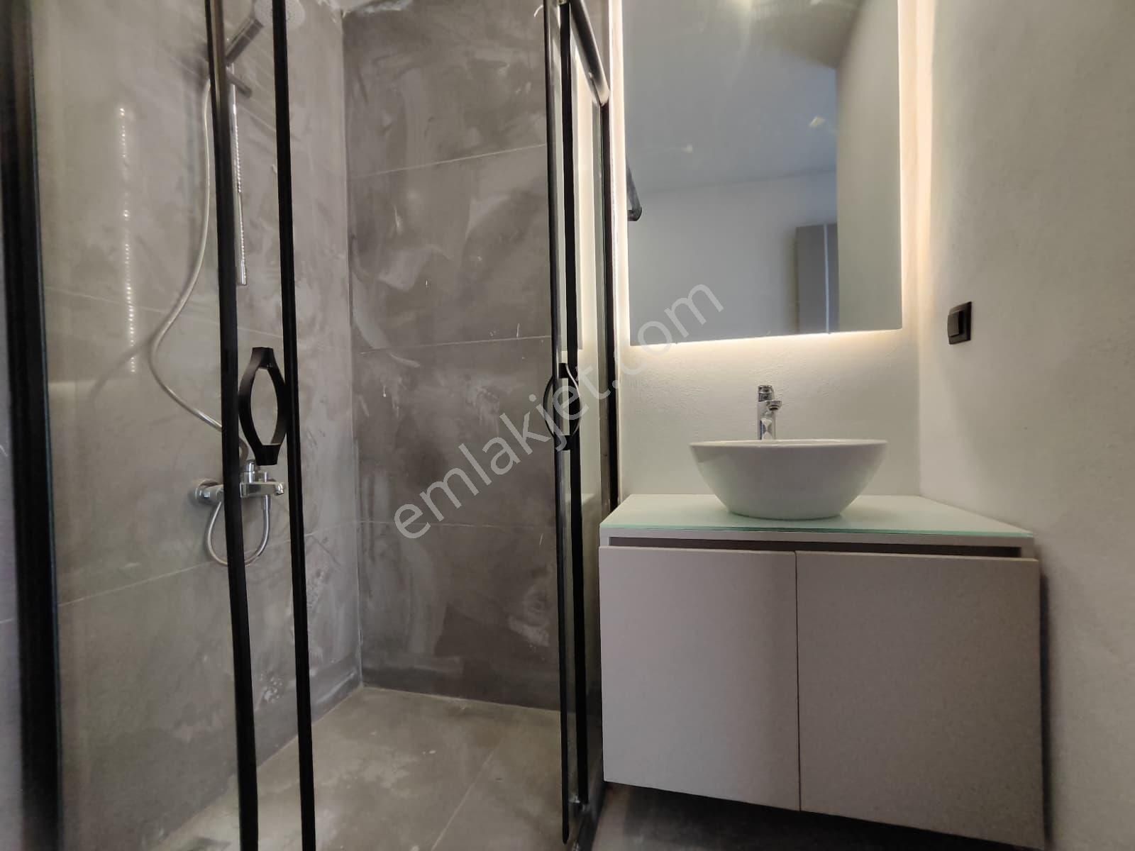 Thordan Ayaşın Kalbinde İskanlı Oturuma Hazır Sıfır 1+1 Daireler - Görsel 14