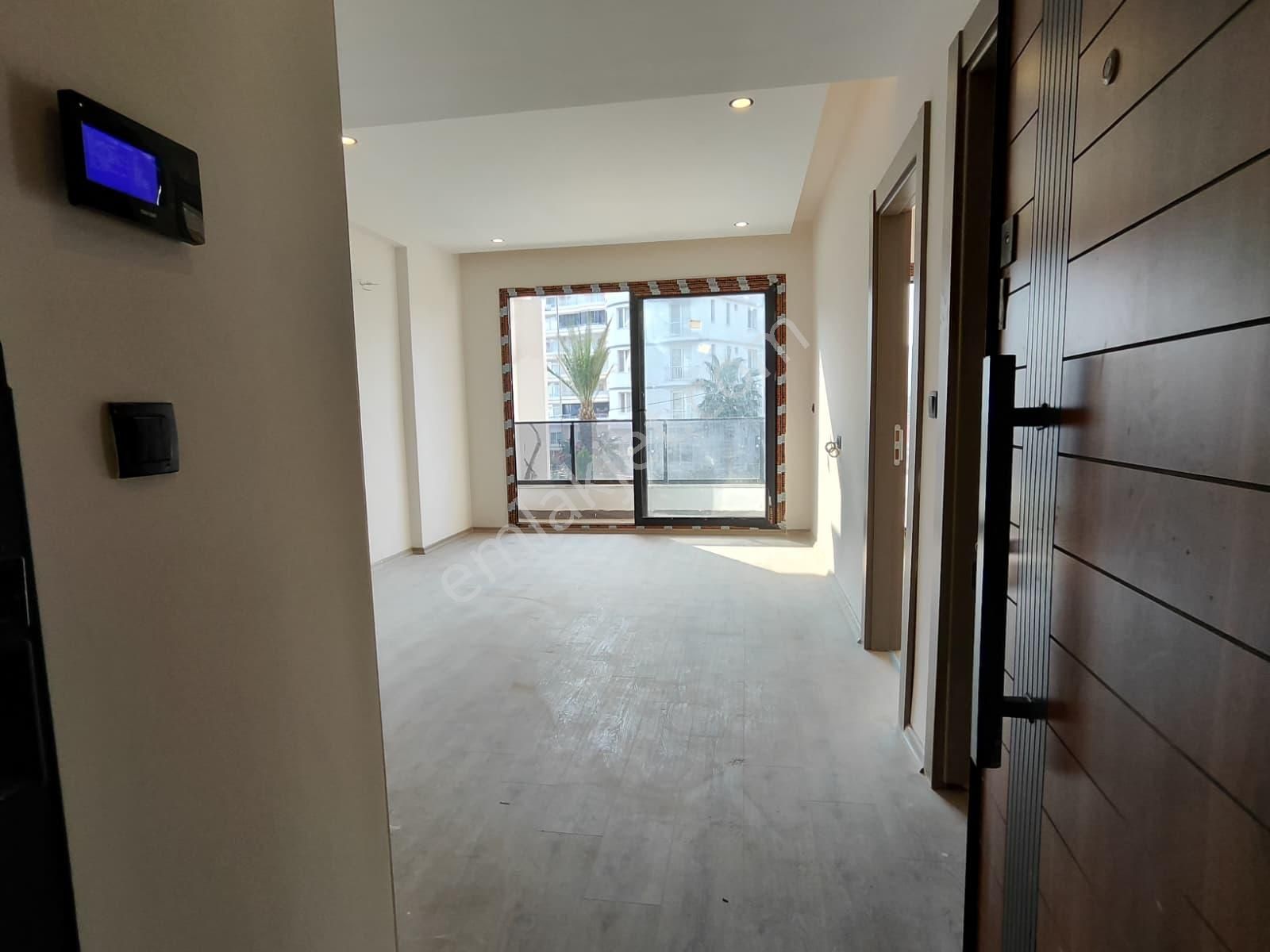 Thordan Ayaşın Kalbinde İskanlı Oturuma Hazır Sıfır 1+1 Daireler - Görsel 9