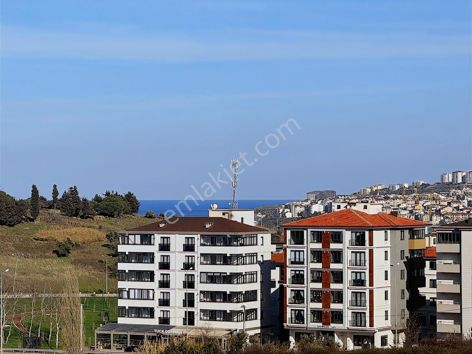 Bandırma Mavi Emlaktan Yeni Mahallede Satılık Daire