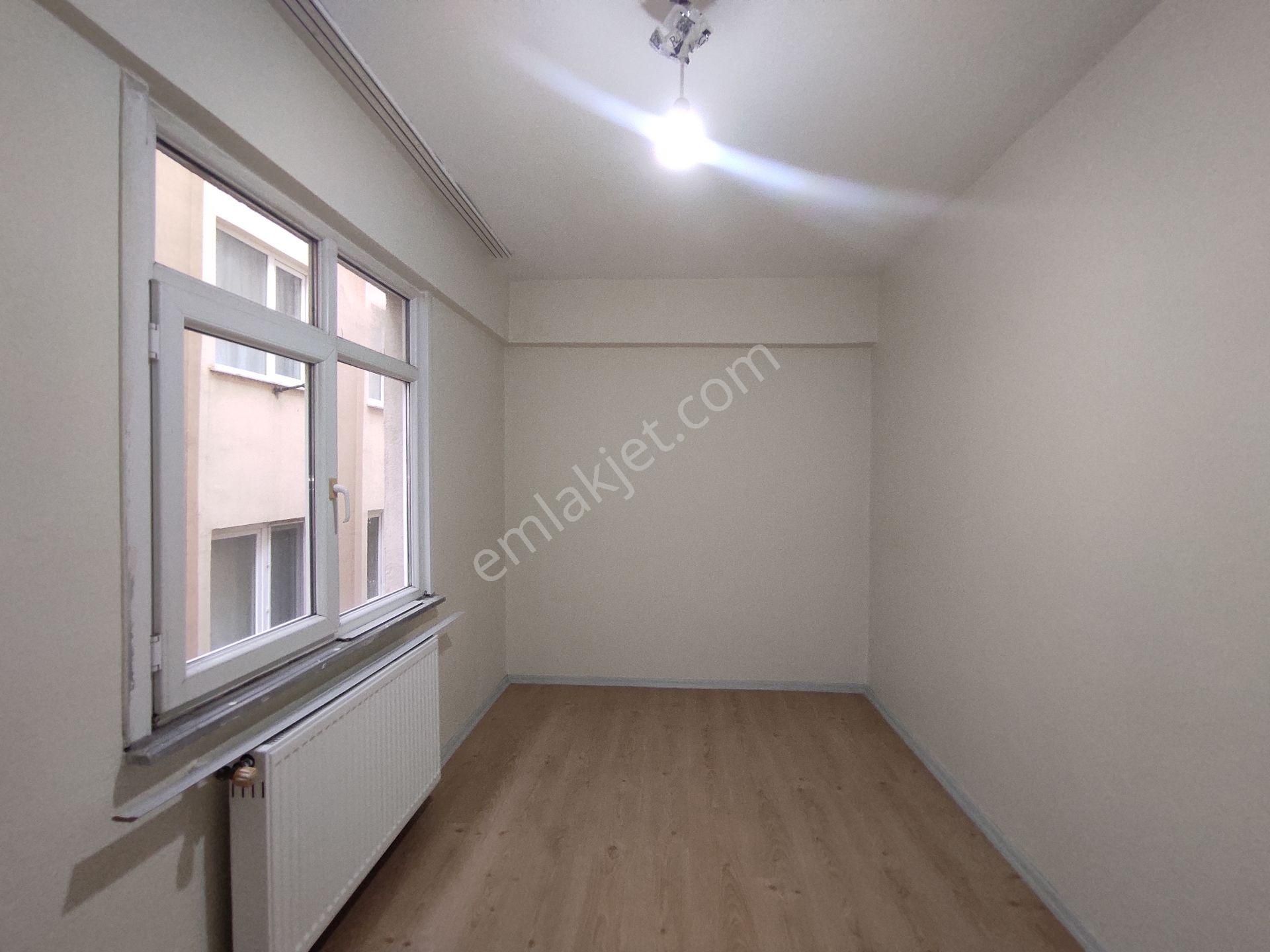 Bahçelievler Cumhuriyet Mah 110,m2-3+1-3,kat Daire - Görsel 15