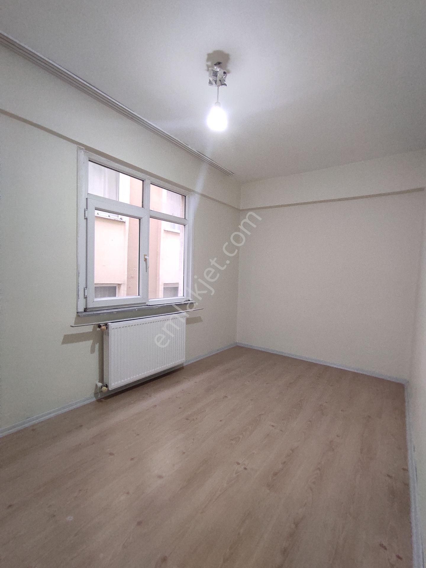 Bahçelievler Cumhuriyet Mah 110,m2-3+1-3,kat Daire - Görsel 14