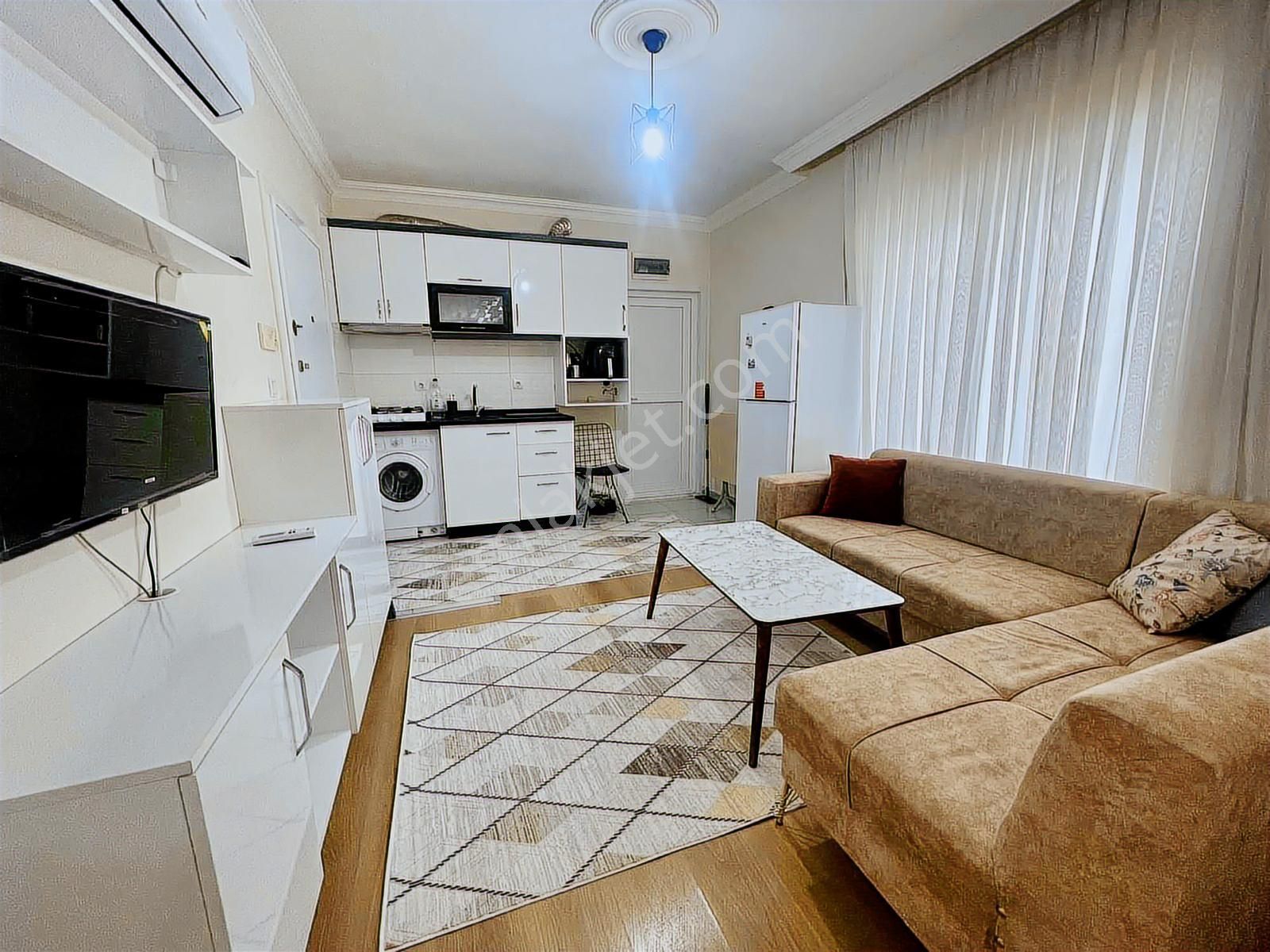 Ulusoy Caddesinde 2 Bloklu Site İçinde Arakat Eşyalı 1+1 Kiralık - Görsel 5