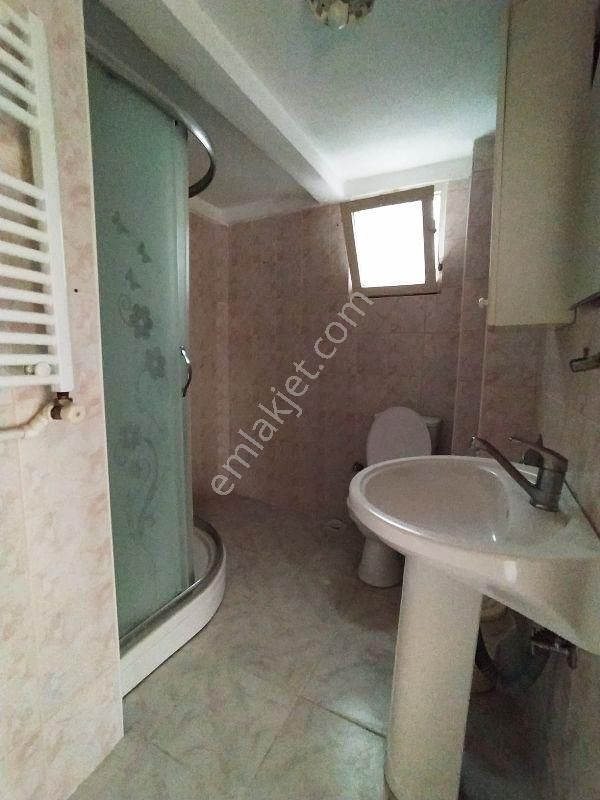 Mertcan Dan Yakacık Meydana Yürüme Arakat 3+1 Balkonlu Kiralık - Görsel 18