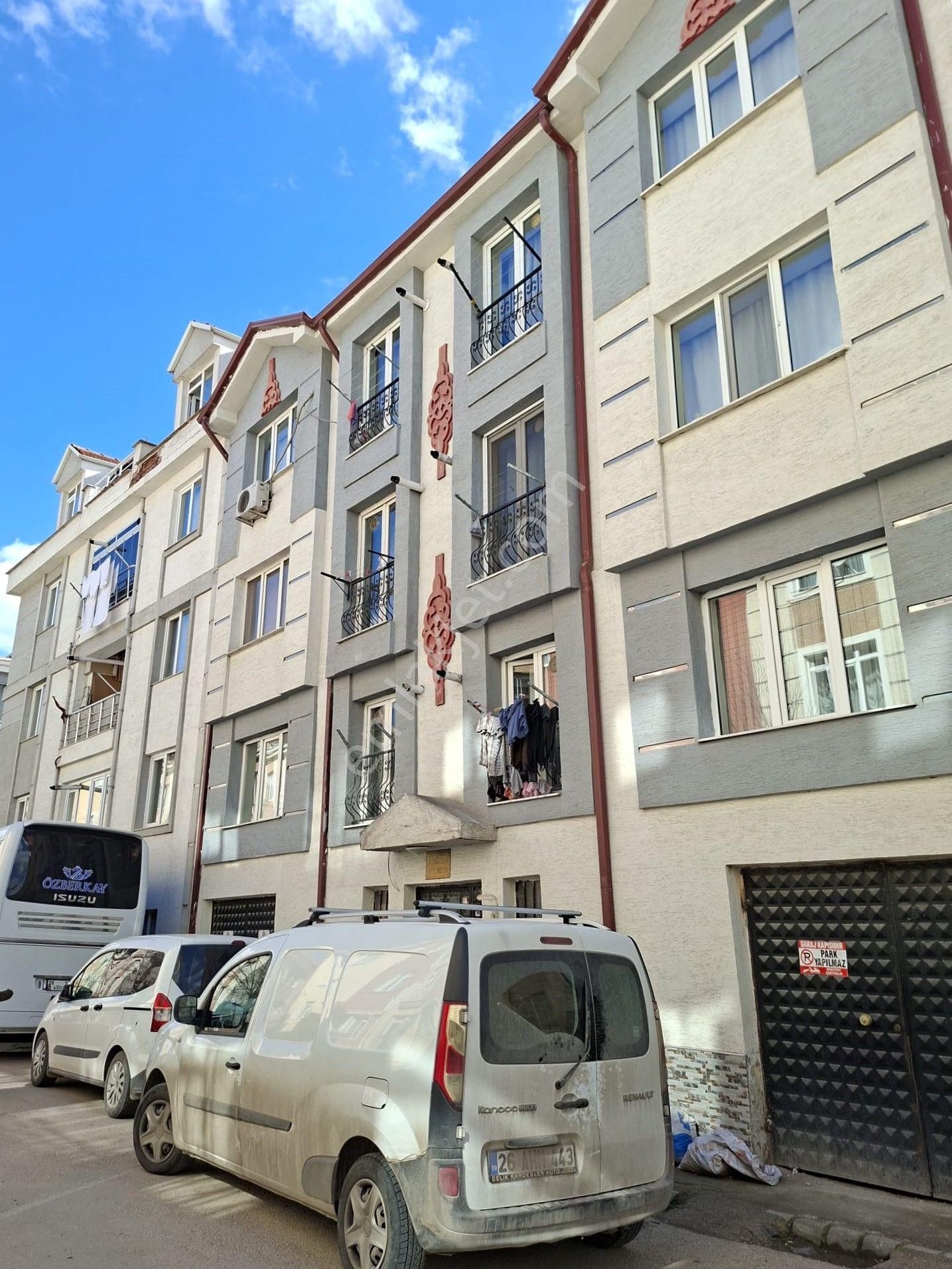 Recep Ümit Emlak'tan Sakarya - 2 Ve Turgut Reis Caddeleri Yakınında Kiralık 2+1 Daire - Görsel 31