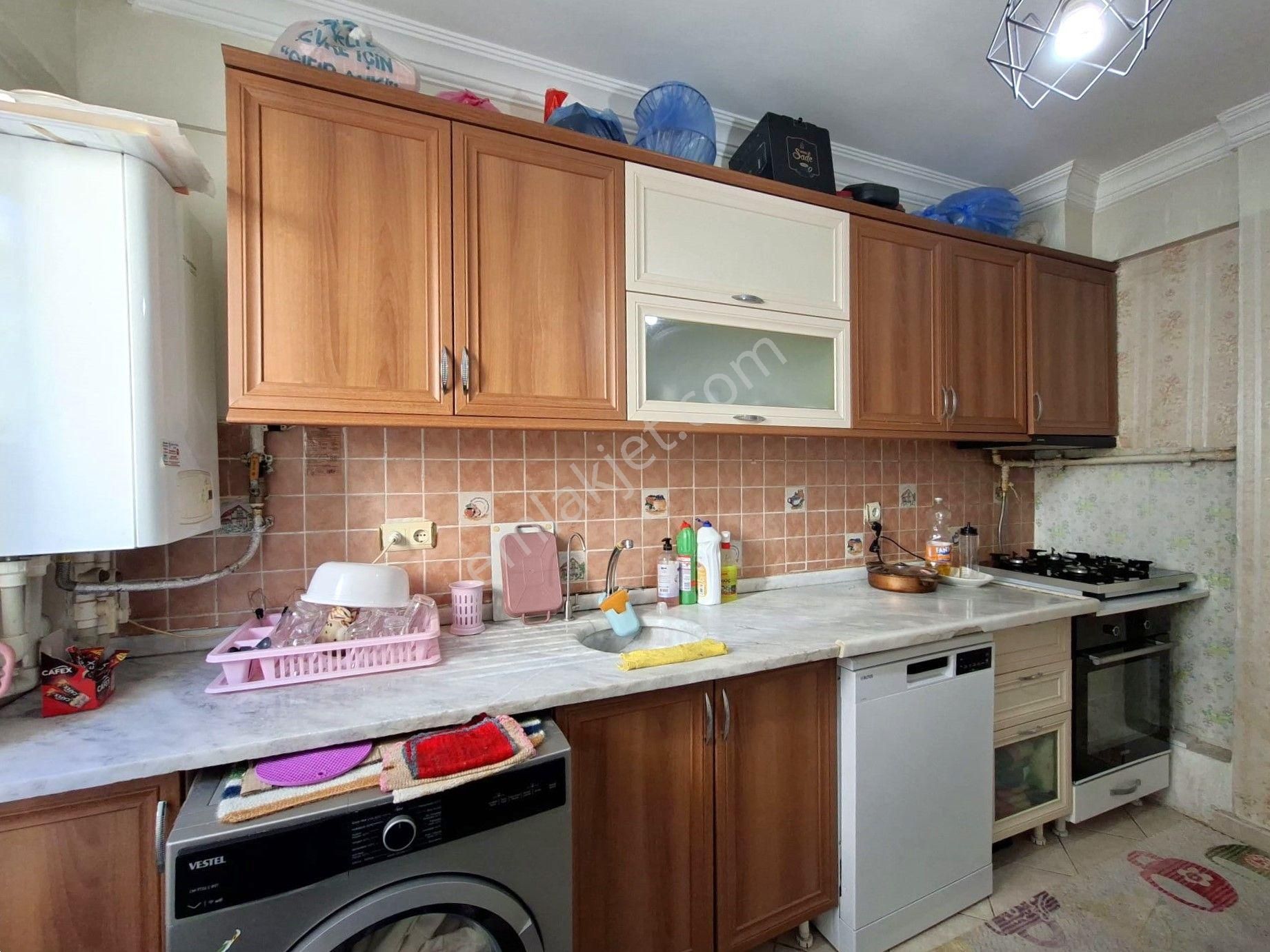 Recep Ümit Emlak'tan Sakarya - 2 Ve Turgut Reis Caddeleri Yakınında Kiralık 2+1 Daire - Görsel 13