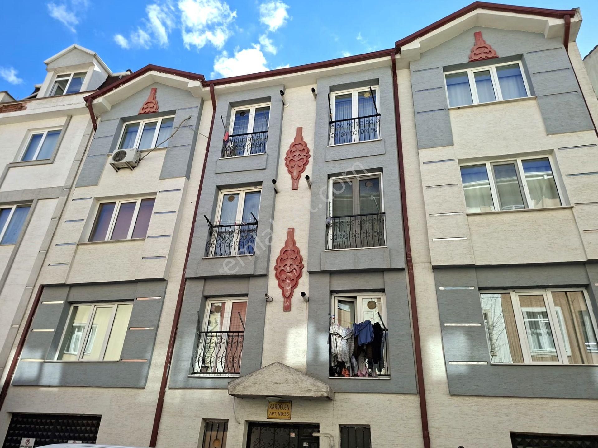 Recep Ümit Emlak'tan Sakarya - 2 Ve Turgut Reis Caddeleri Yakınında Kiralık 2+1 Daire - Görsel 33