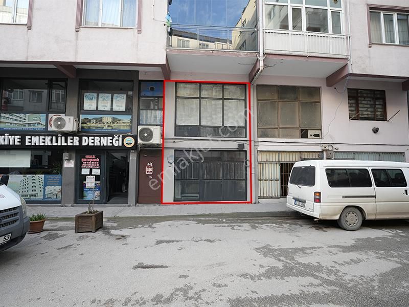 C21 Cius; Gazhane Caddesinde Kiralık Dükkan