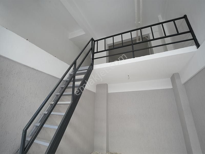 C21 Cius; Gazhane Caddesinde Kiralık Dükkan - Görsel 7