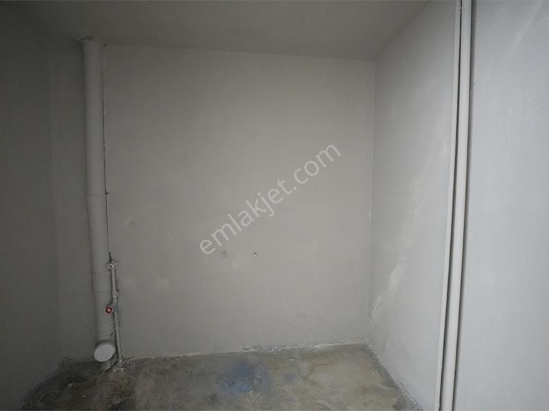 C21 Cius; Gazhane Caddesinde Kiralık Dükkan - Görsel 11