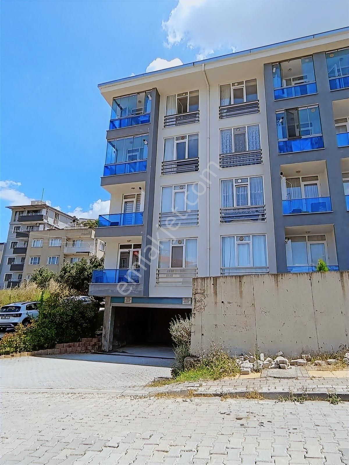 M.k.paşa Gayrimenkulden Açı Koleji Yanı Eşyalı 1+1 Kiralık Daire