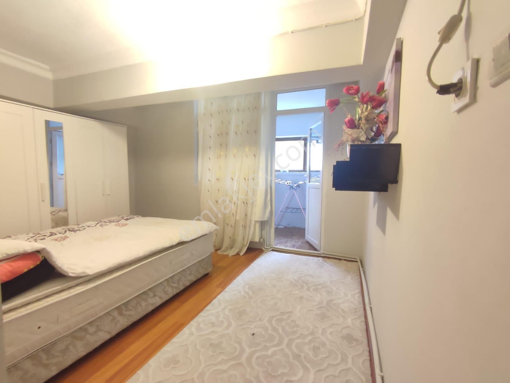 Yılmaz Gayrimenkulden Eşyalı Kiralık 3+1 Ön Cephe Masrafsız Hazır Kurulu Düzen - Görsel 11