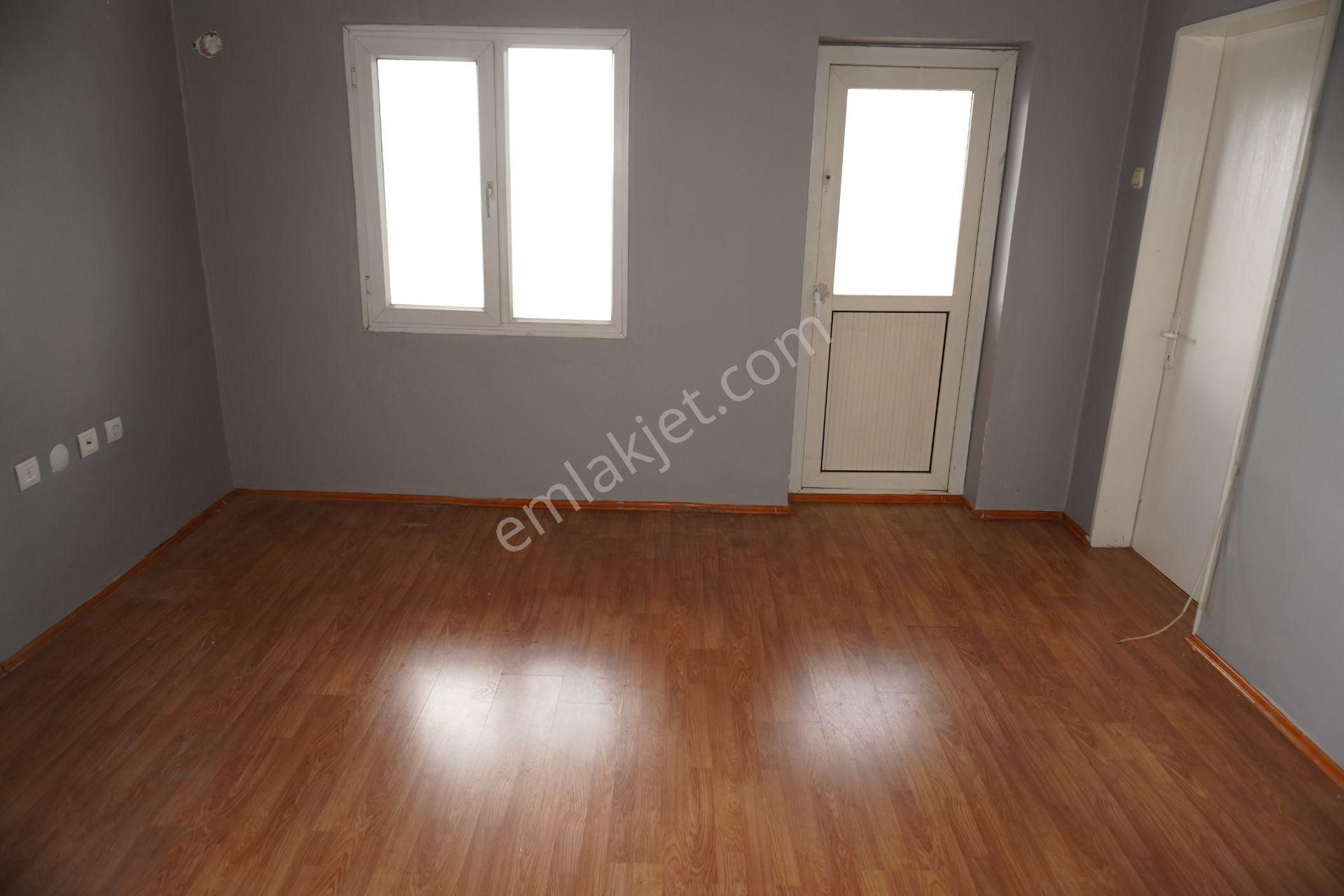 Evka 5 De Kiralık 2+1 Açık Mutfak Balkonlu Çiğli Serkan Emlakdan - Görsel 31