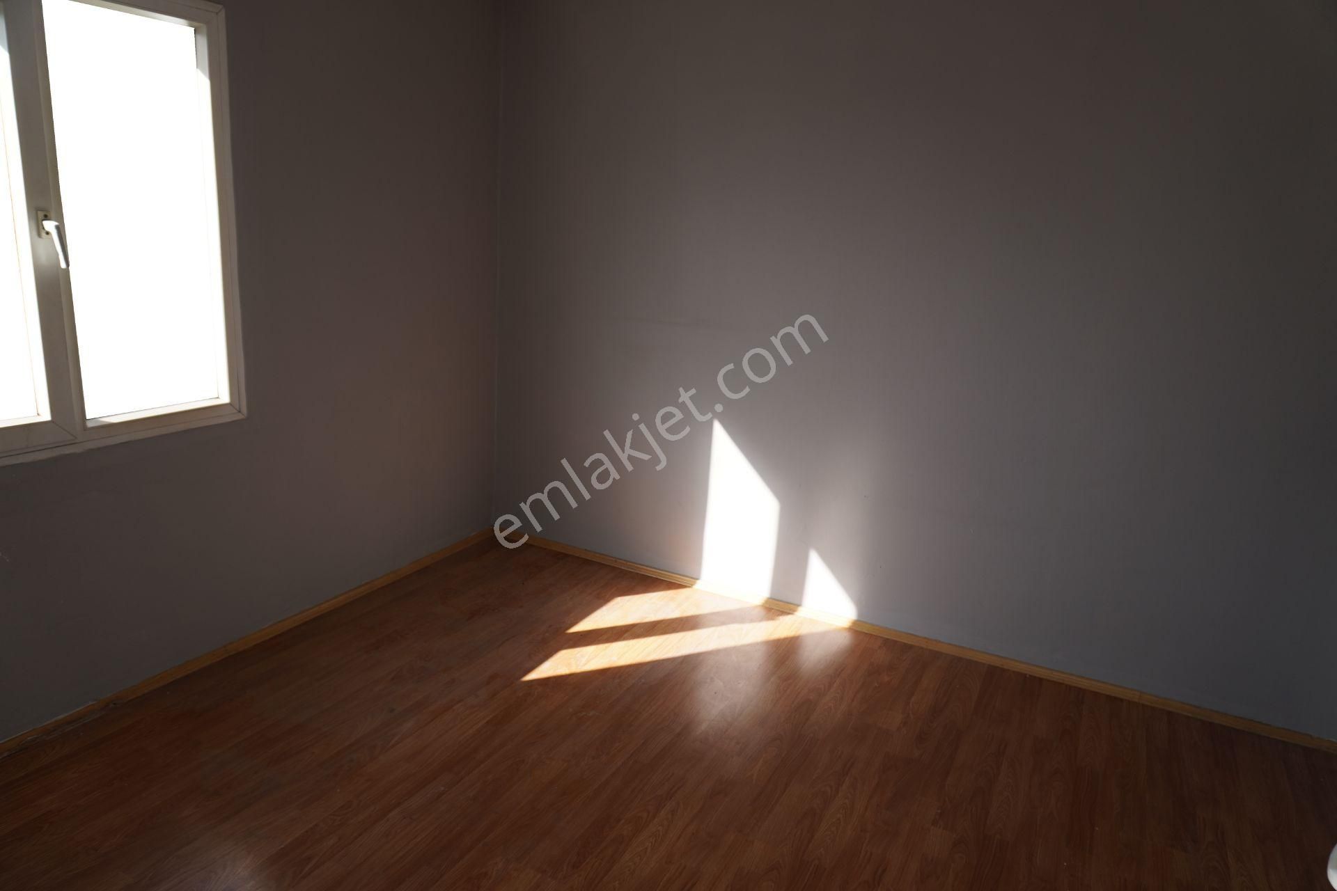 Evka 5 De Kiralık 2+1 Açık Mutfak Balkonlu Çiğli Serkan Emlakdan - Görsel 18