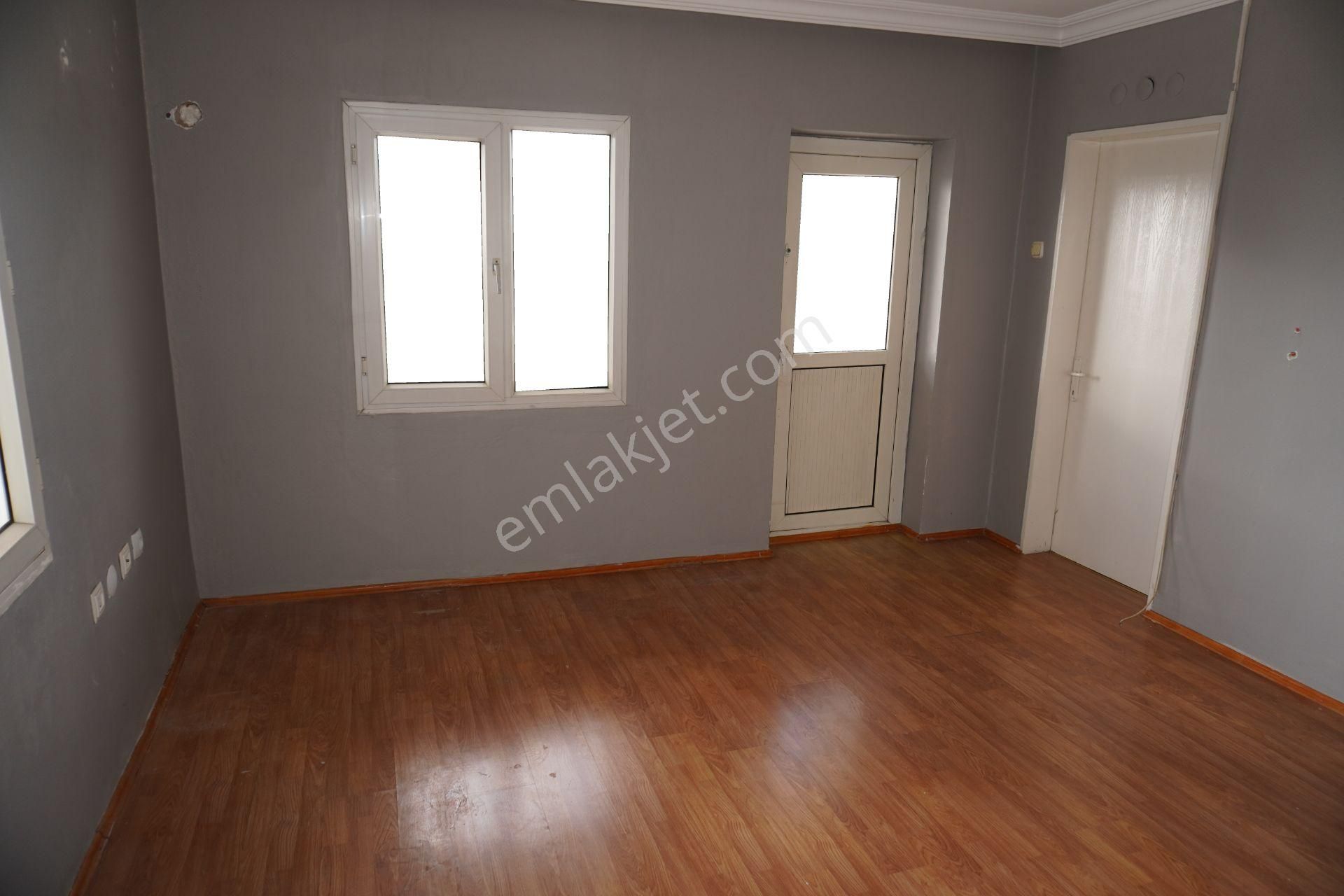 Evka 5 De Kiralık 2+1 Açık Mutfak Balkonlu Çiğli Serkan Emlakdan - Görsel 32