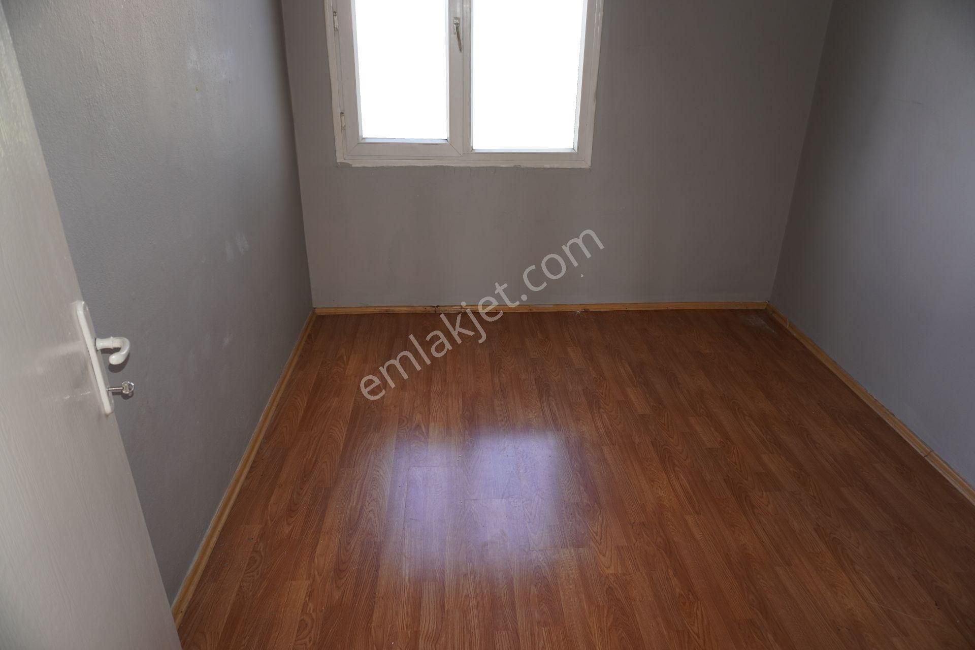 Evka 5 De Kiralık 2+1 Açık Mutfak Balkonlu Çiğli Serkan Emlakdan - Görsel 12