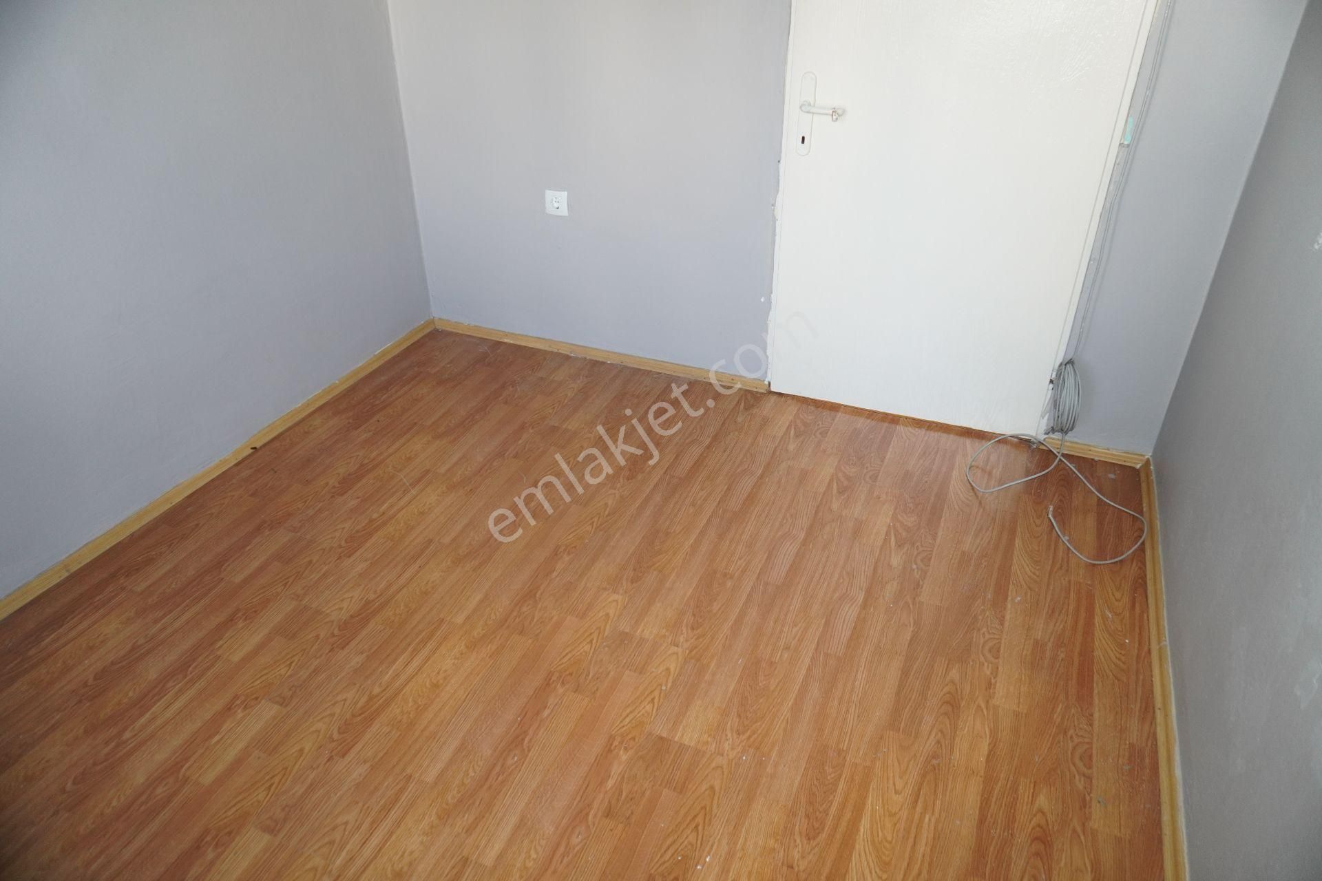 Evka 5 De Kiralık 2+1 Açık Mutfak Balkonlu Çiğli Serkan Emlakdan - Görsel 17