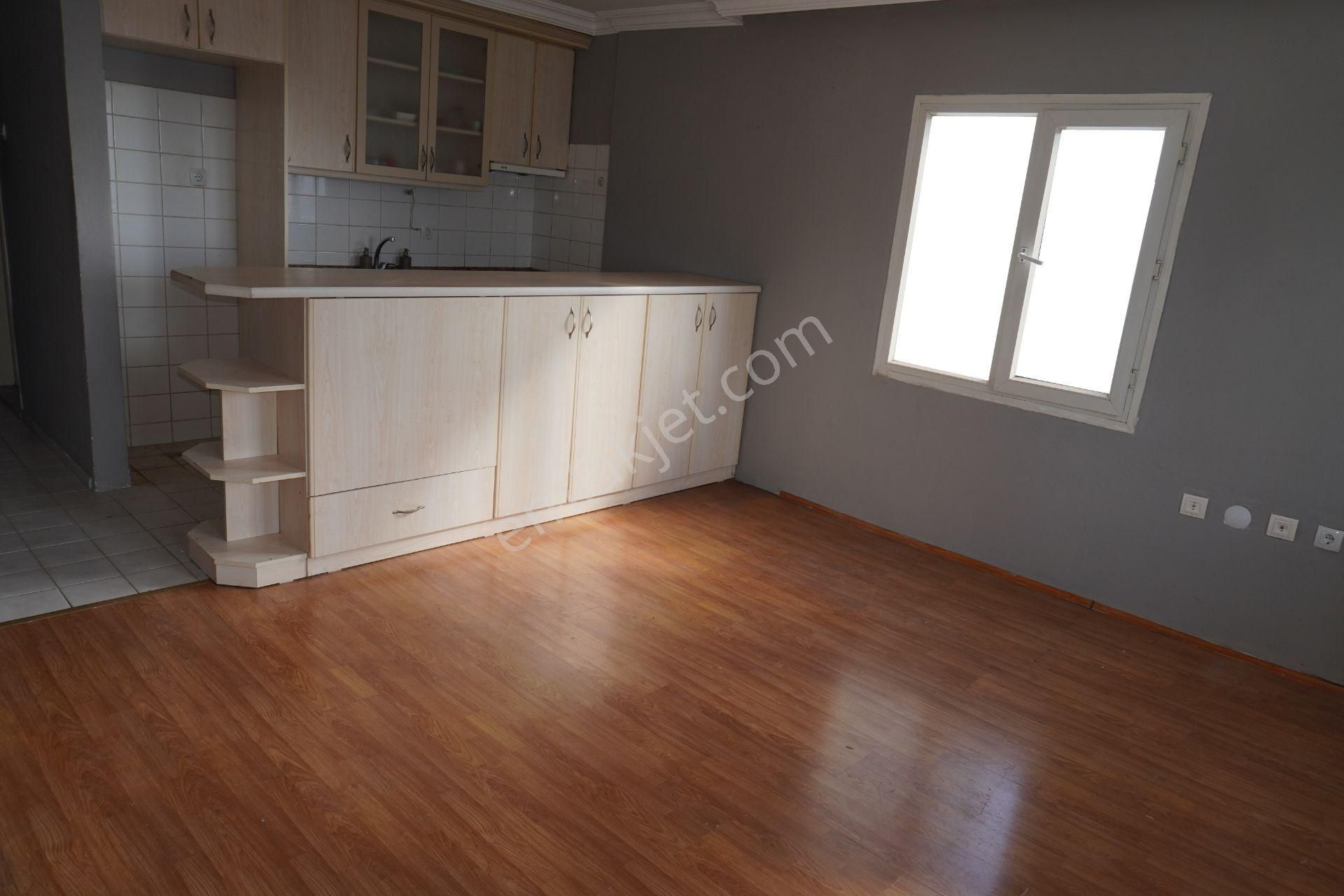 Evka 5 De Kiralık 2+1 Açık Mutfak Balkonlu Çiğli Serkan Emlakdan - Görsel 2