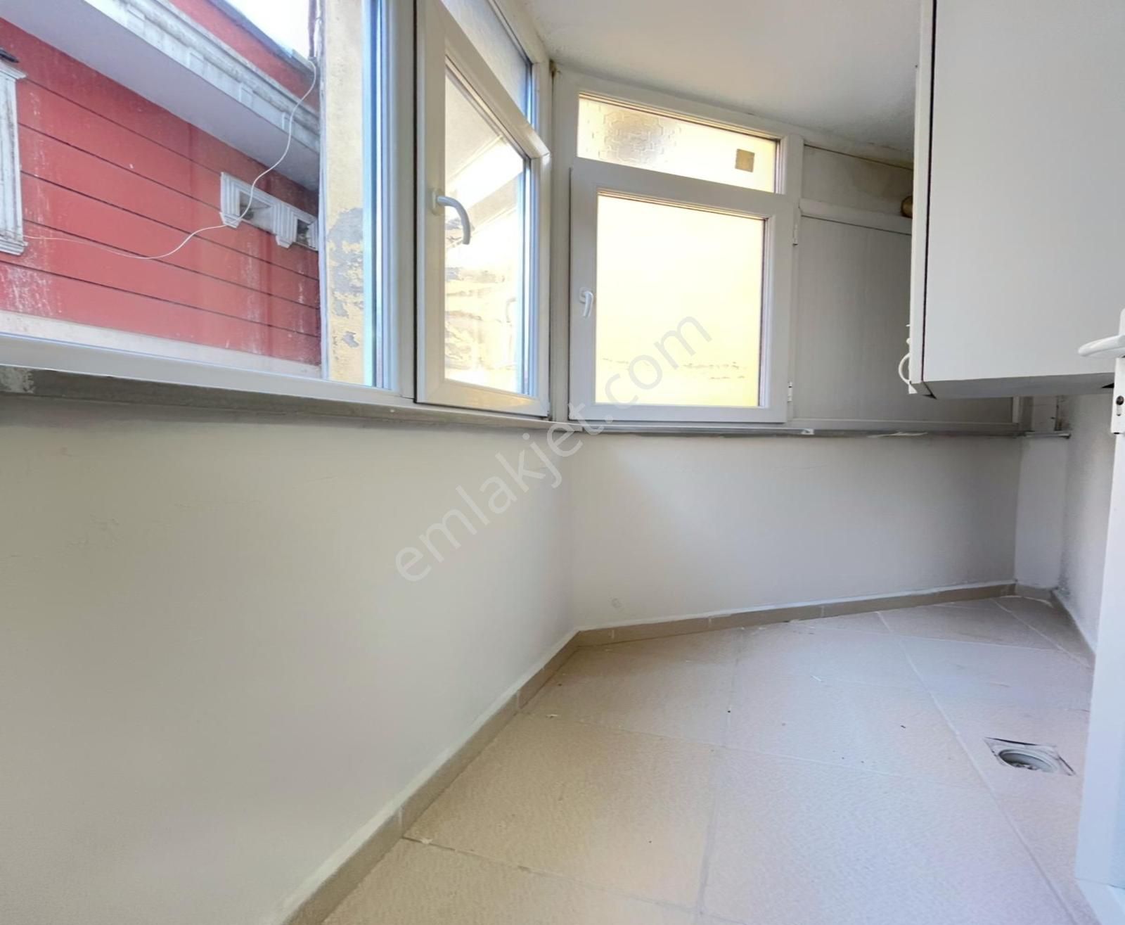 Metrobüse Yakın Mehterçeşme Mah. 2+1 Kiralık Daire Asansörlü - Görsel 24