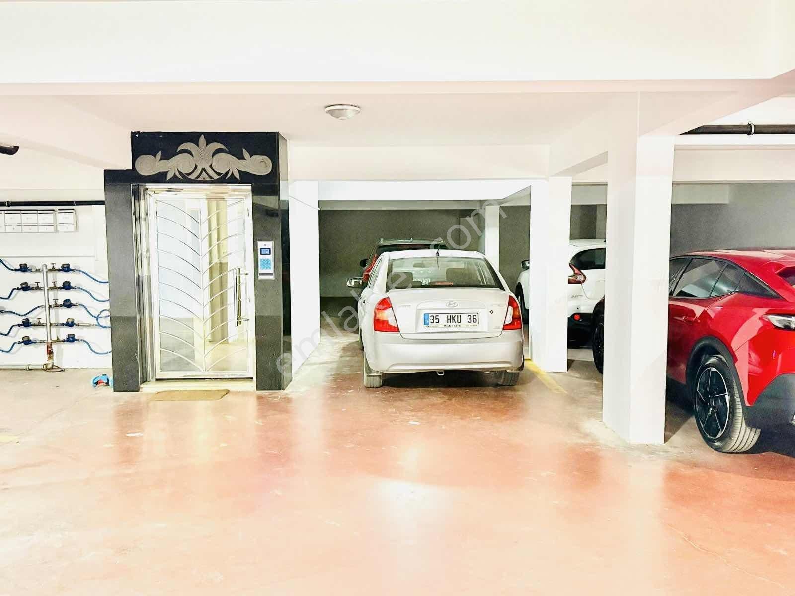 Yeni Binada, Kapalı Otoparklı Geniş 3+1 135m2 Fırsat Daire - Görsel 21