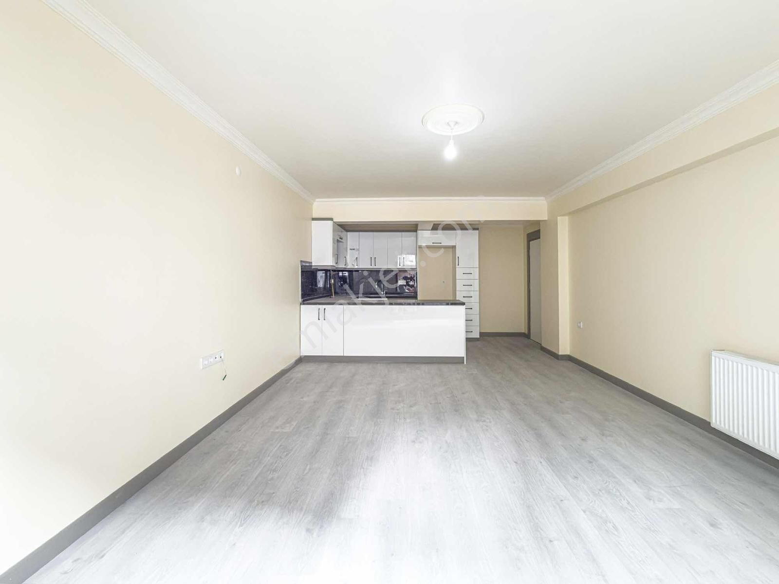 Yeni Binada, Kapalı Otoparklı Geniş 3+1 135m2 Fırsat Daire - Görsel 23