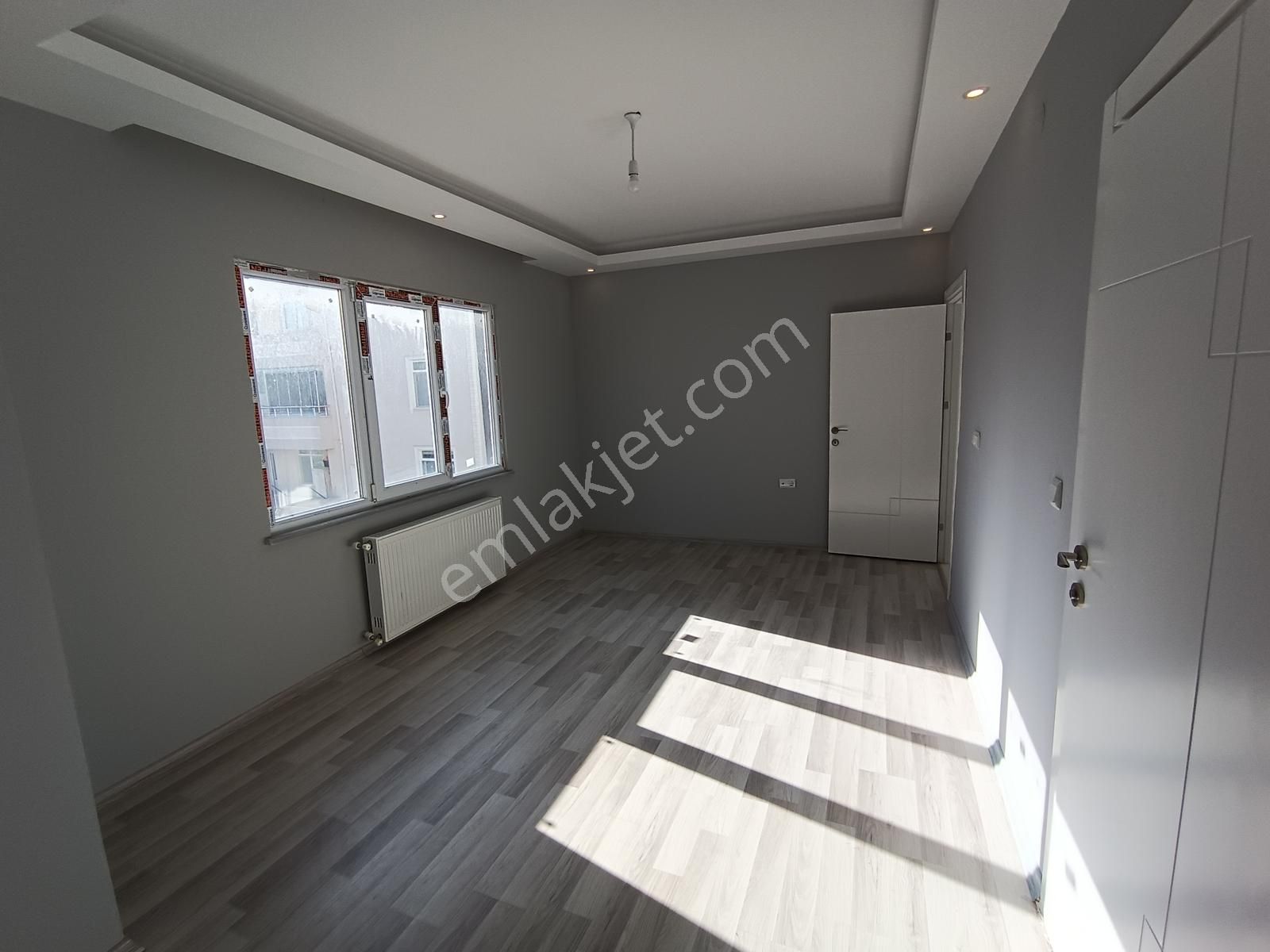 Altınova Mah. İskanlı Çarşı İçinde Satılık İskanlı Ara Kat 3+1 - Görsel 23