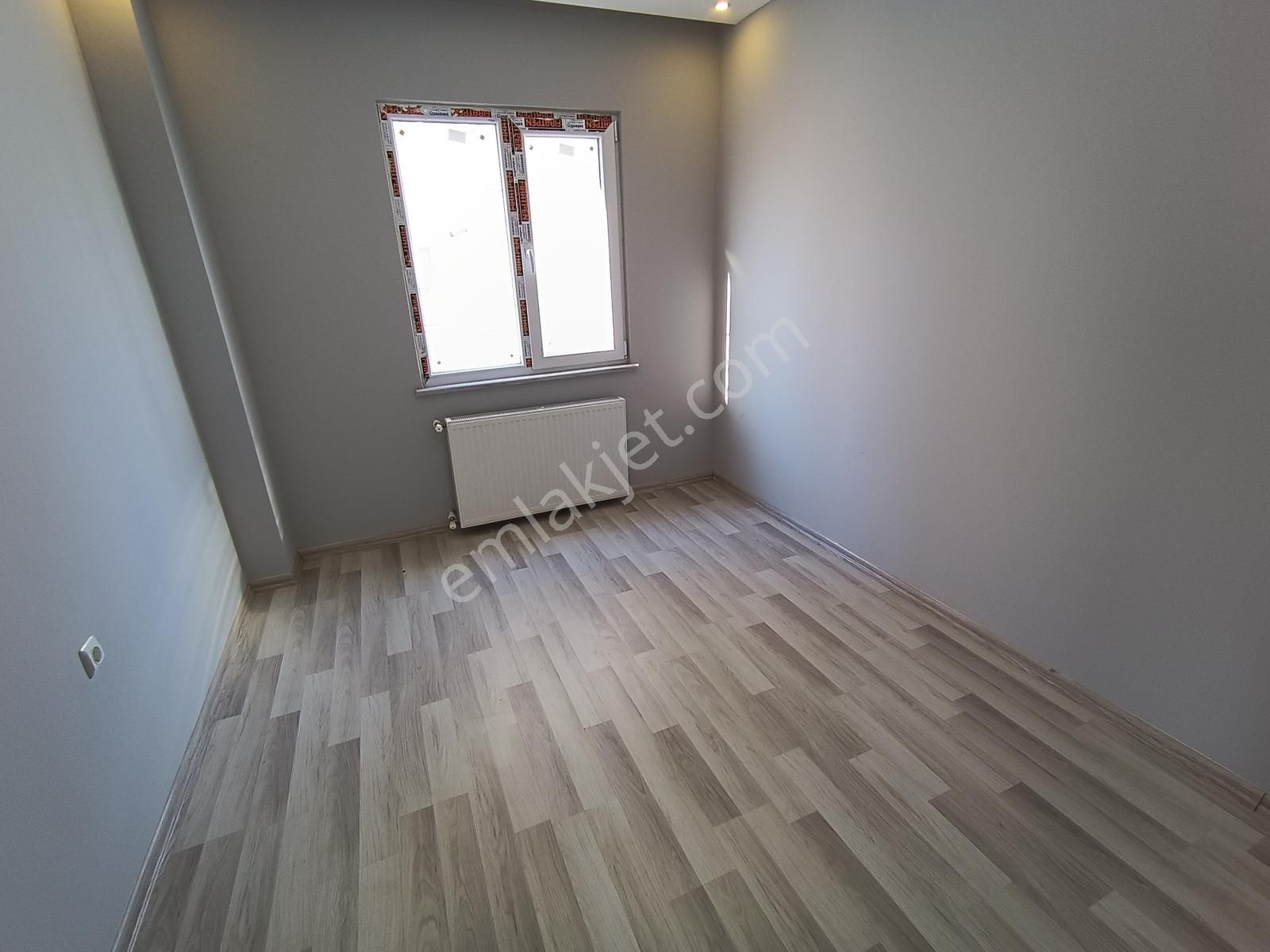 Altınova Mah. İskanlı Çarşı İçinde Satılık İskanlı Ara Kat 3+1 - Görsel 25