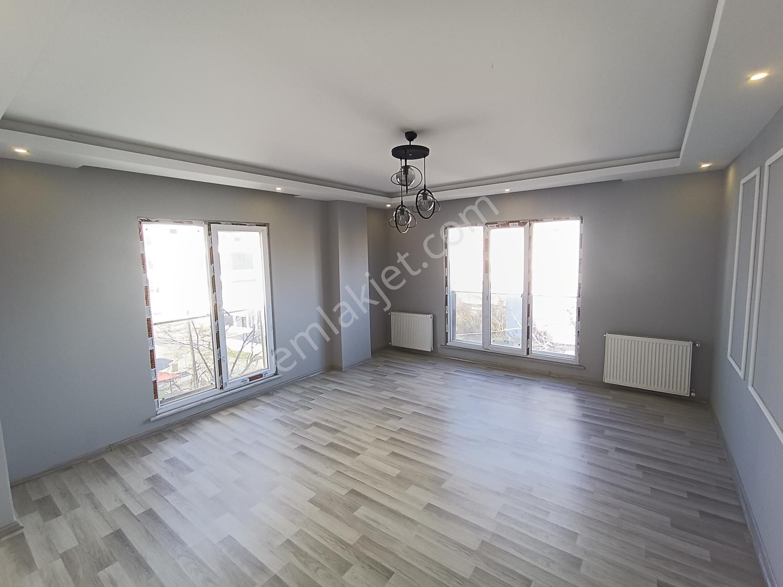 Altınova Mah. İskanlı Çarşı İçinde Satılık İskanlı Ara Kat 3+1 - Görsel 19