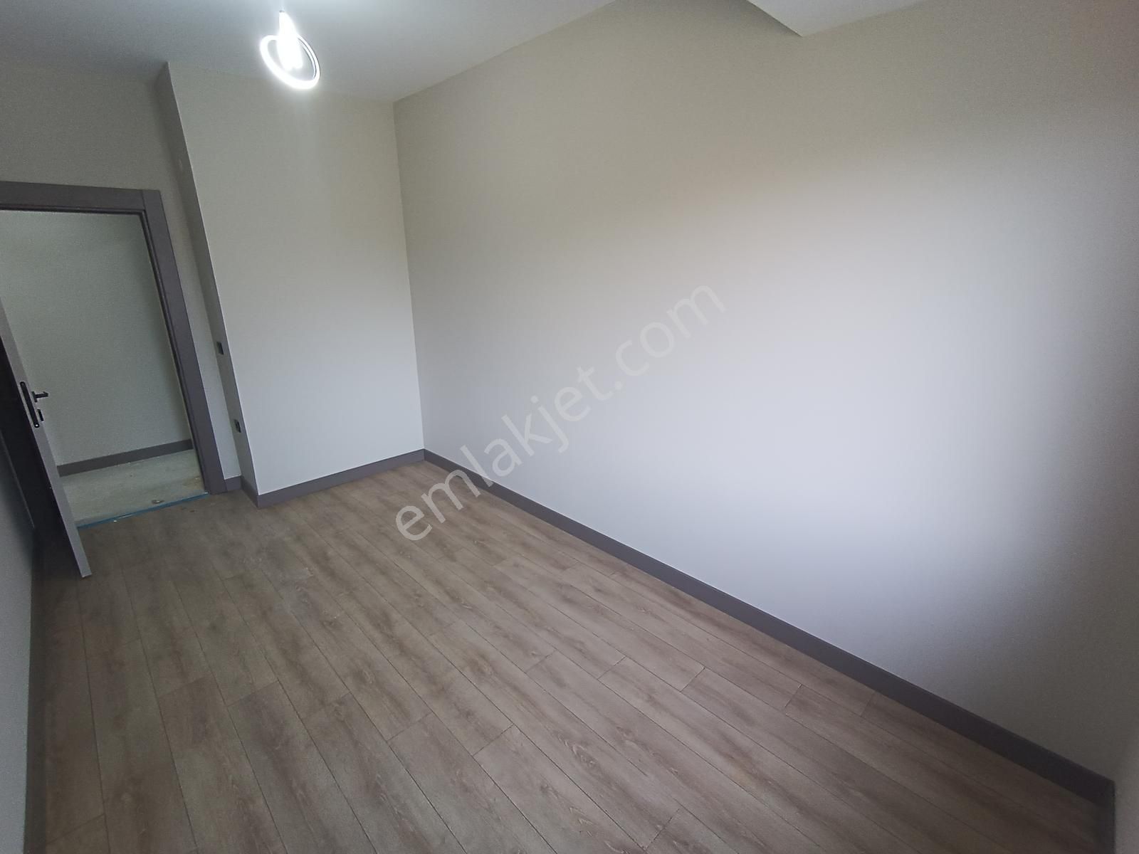 Ortacami Mah. Shell Benzinlik Alt Tarafında Satılık Sıfır 2+1 - Görsel 16